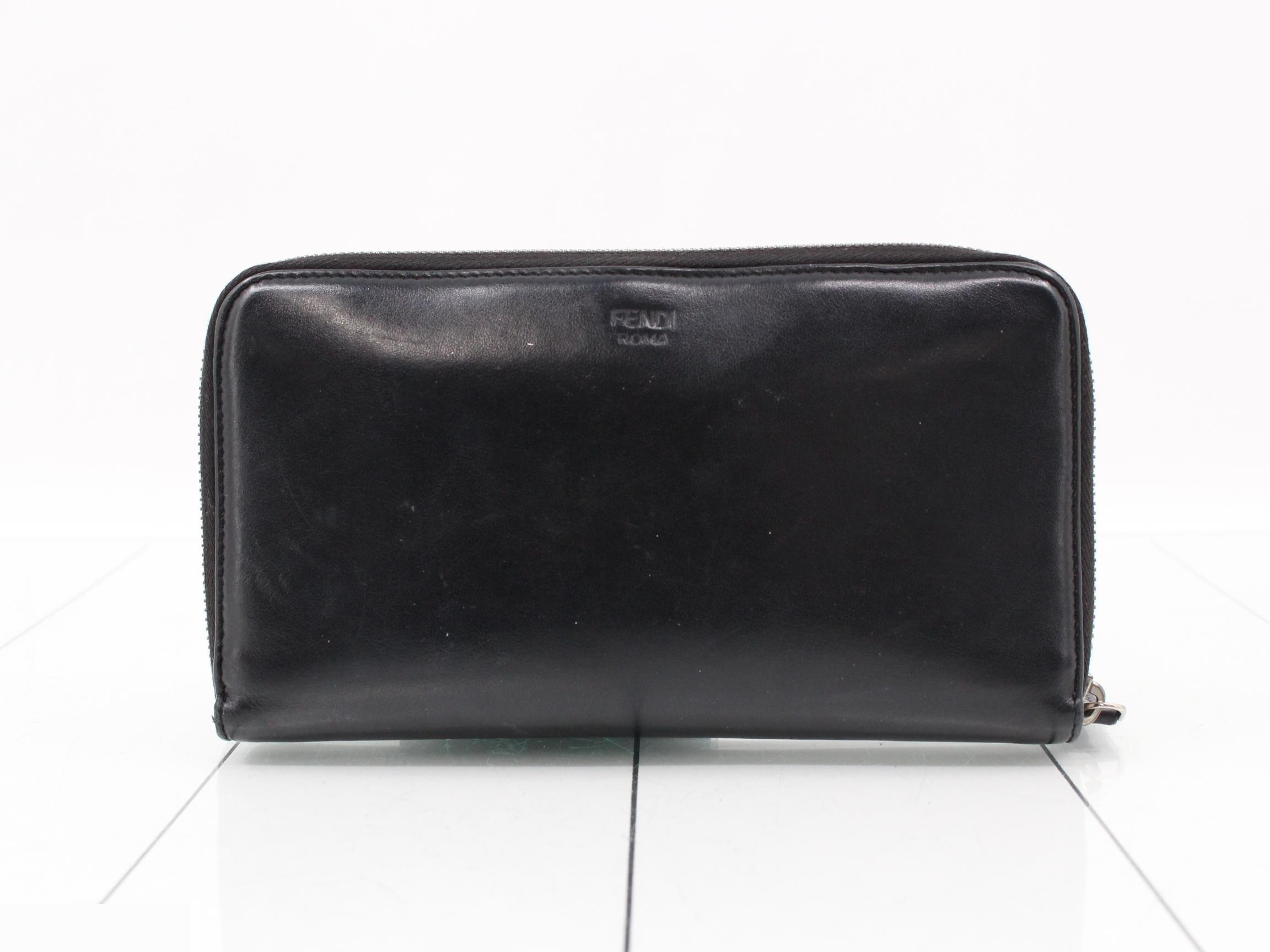 long wallet — view 2