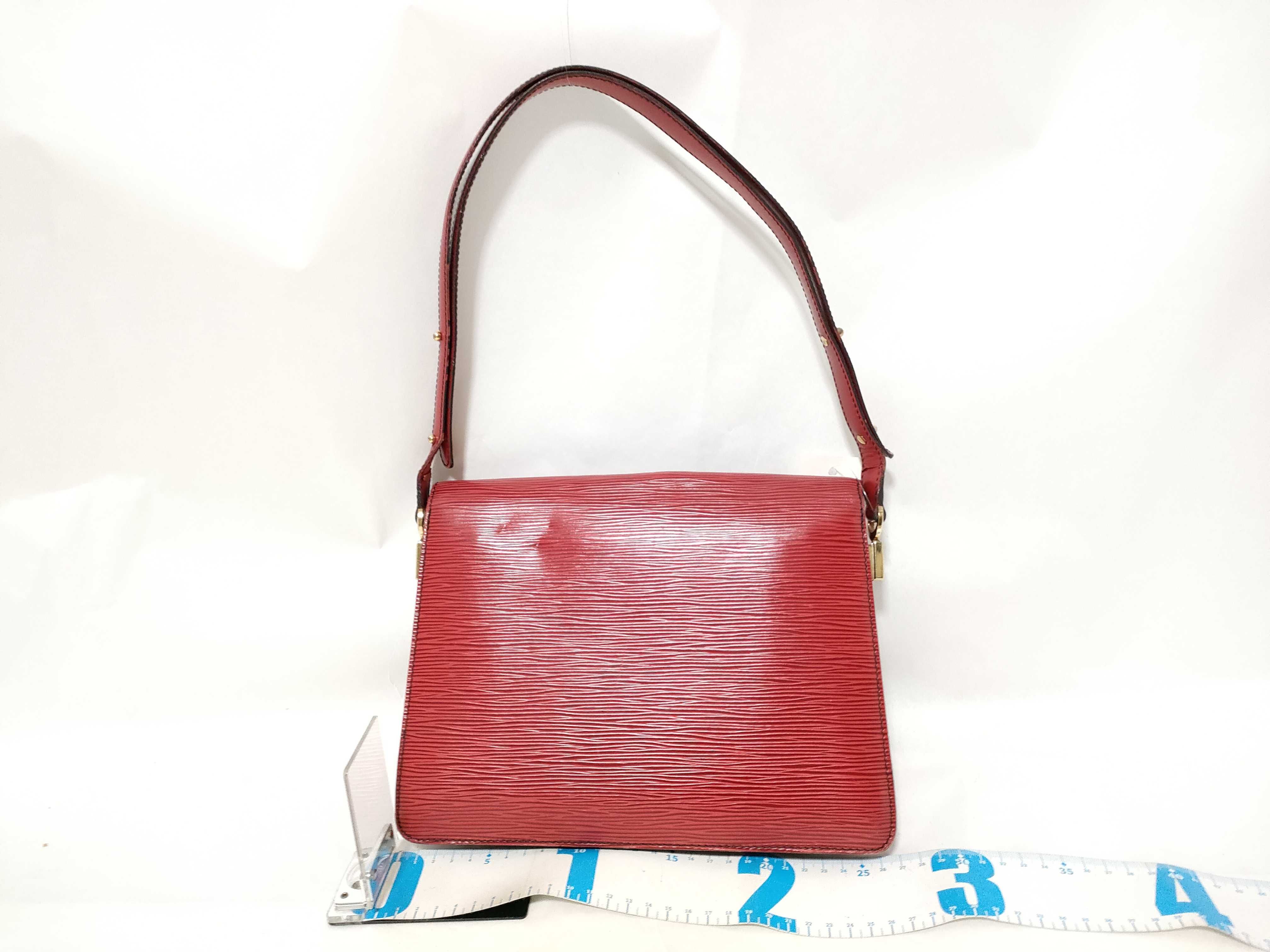 Epi Shoulder Bag Free Run M52407 Shoulder Bag — view 2