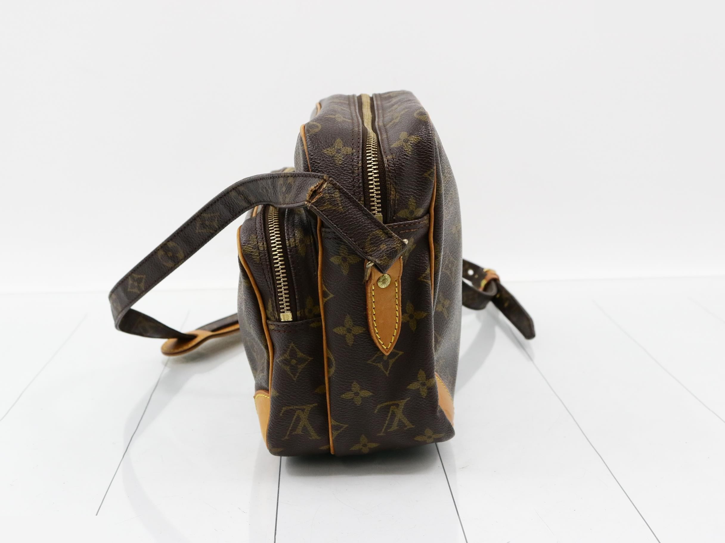 Monogram Nile shoulder bag — view 3