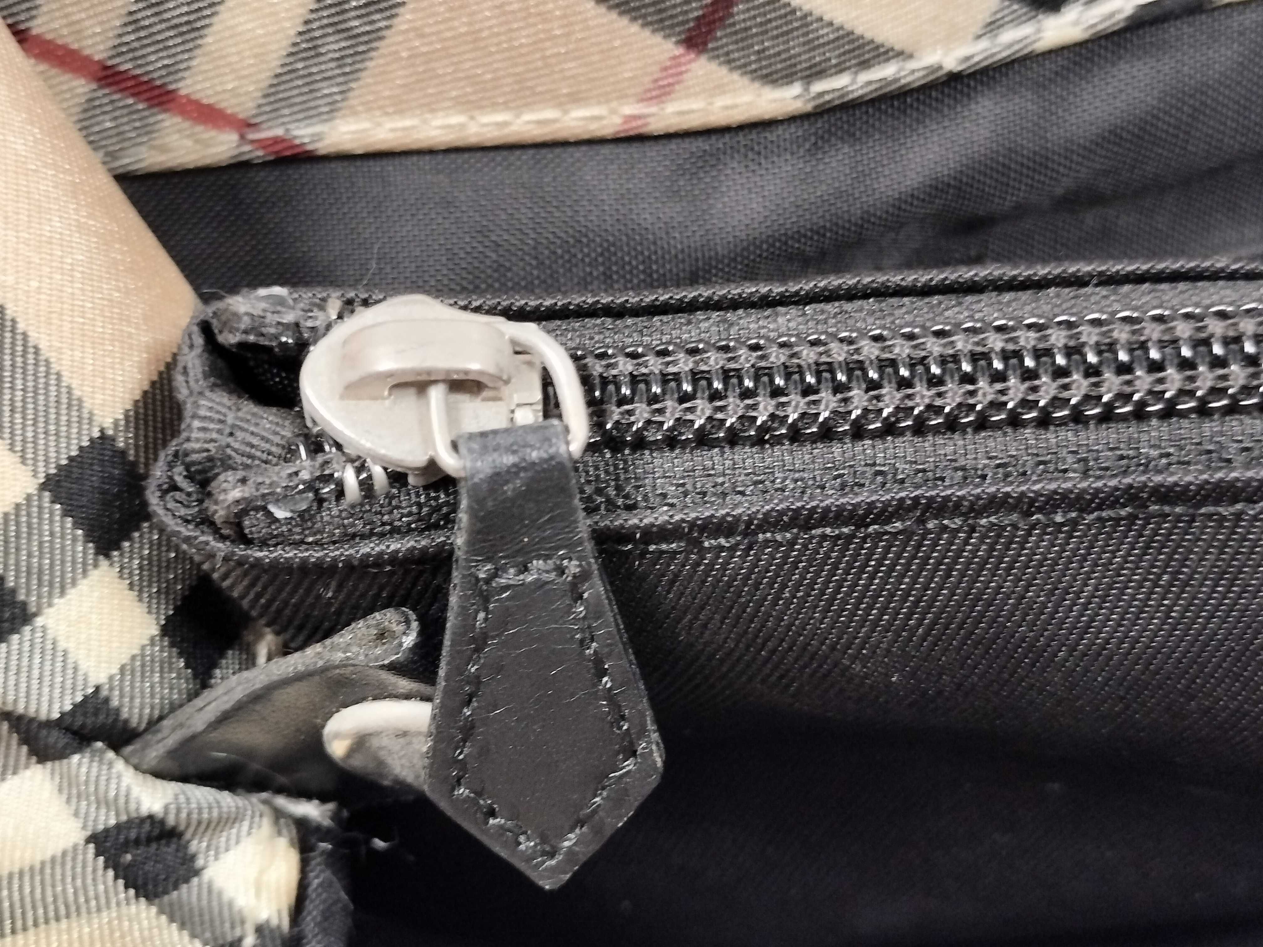 Blue Label Burberry Blue Label Handbag — view 11