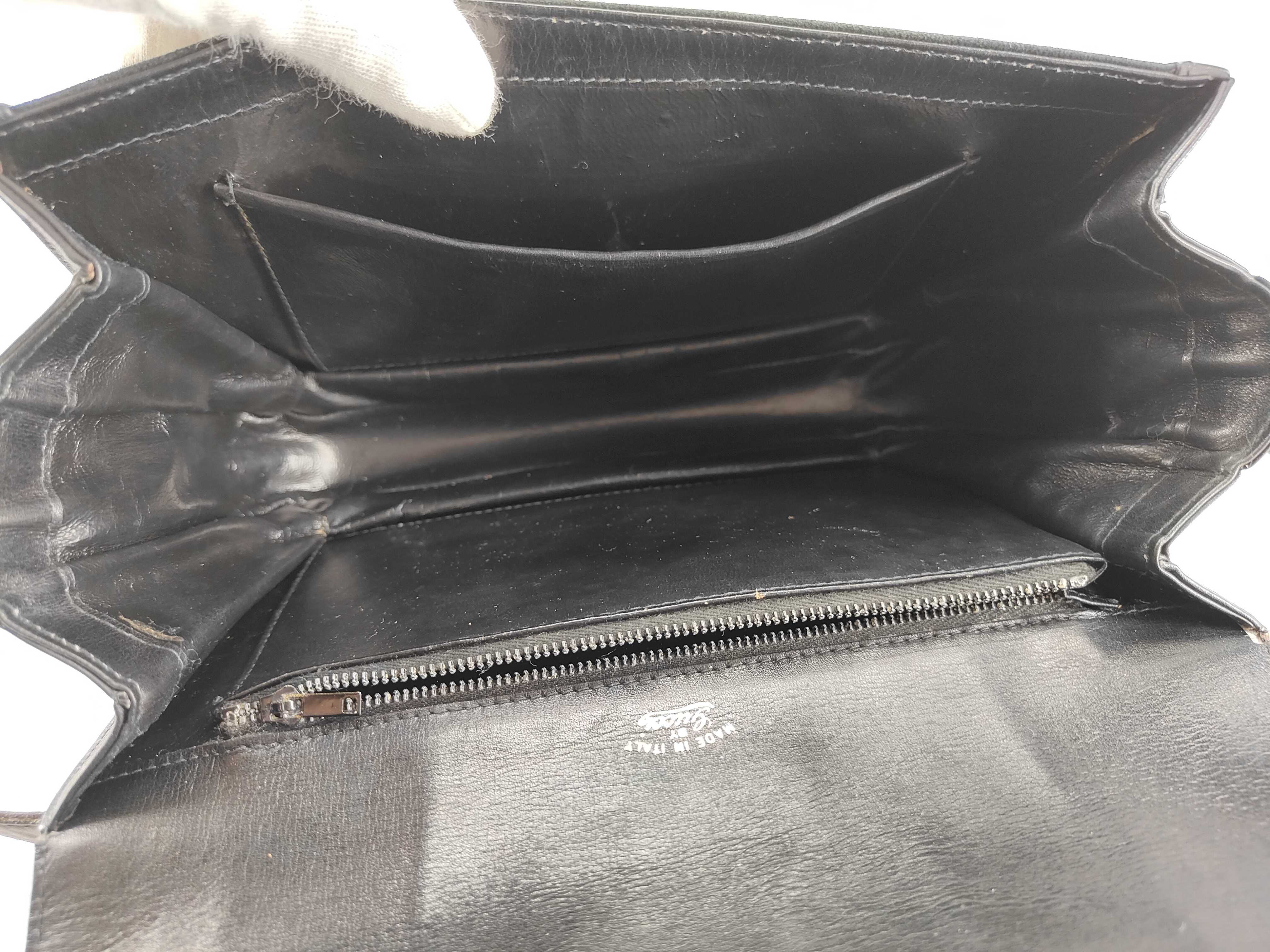 Old Suede Shoulder Bag — view 12