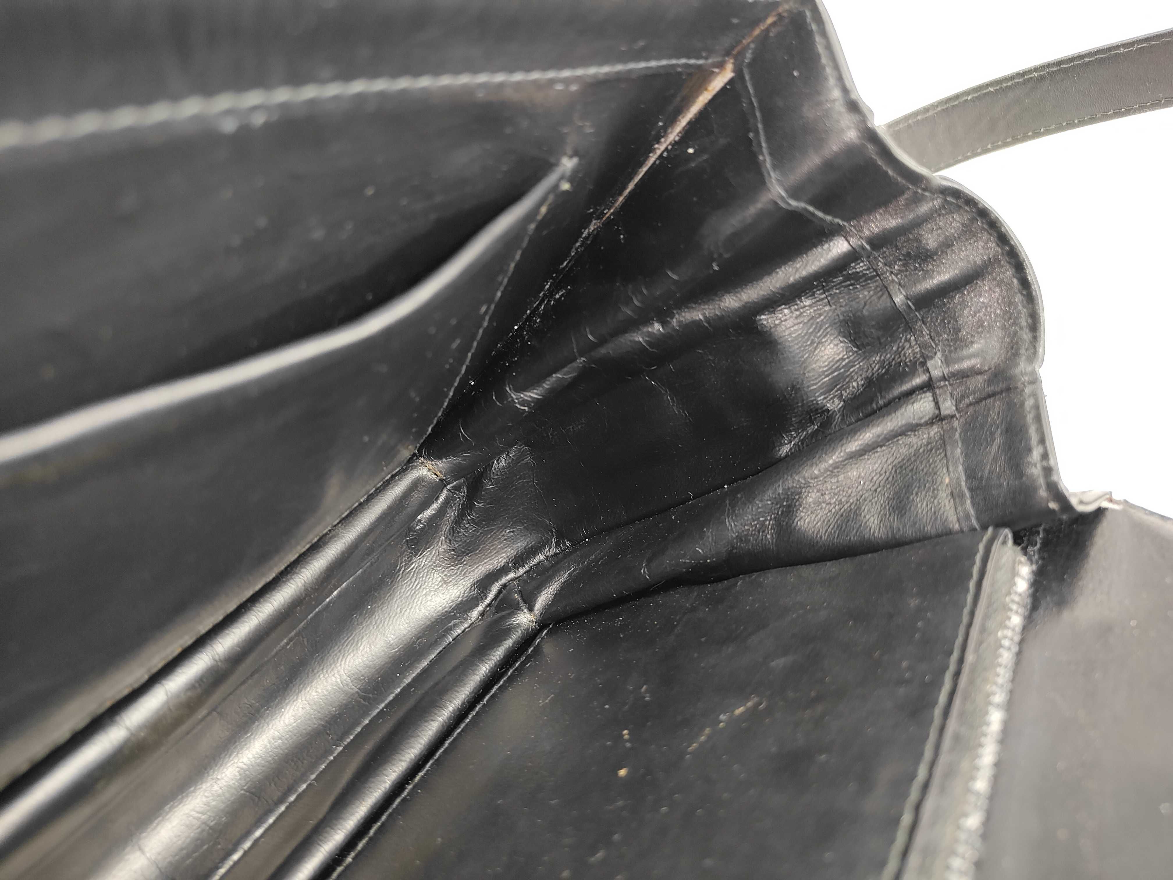 Old Suede Shoulder Bag — view 14
