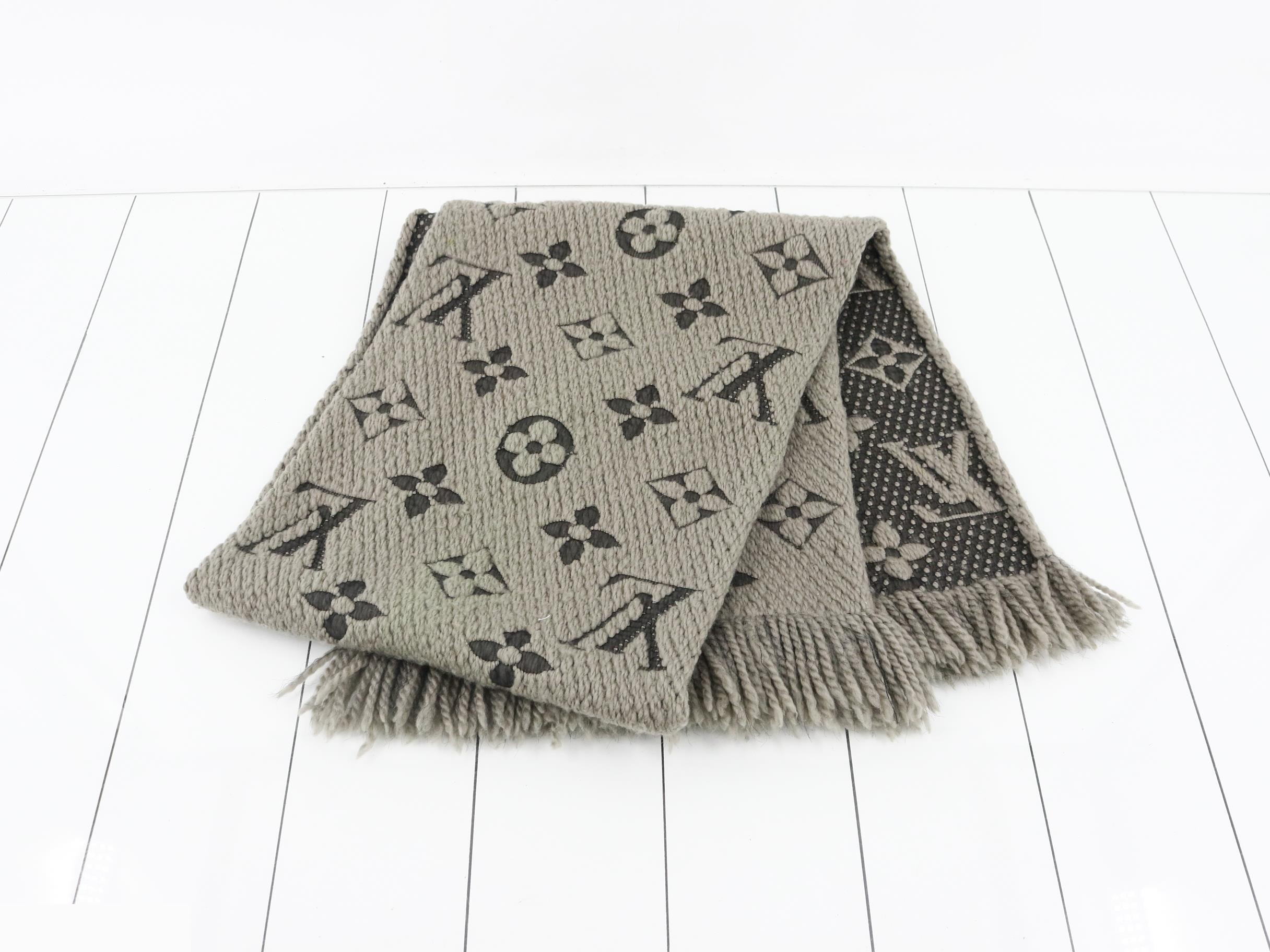 Logo Mania Long Scarf (with domestic tag) — view 3