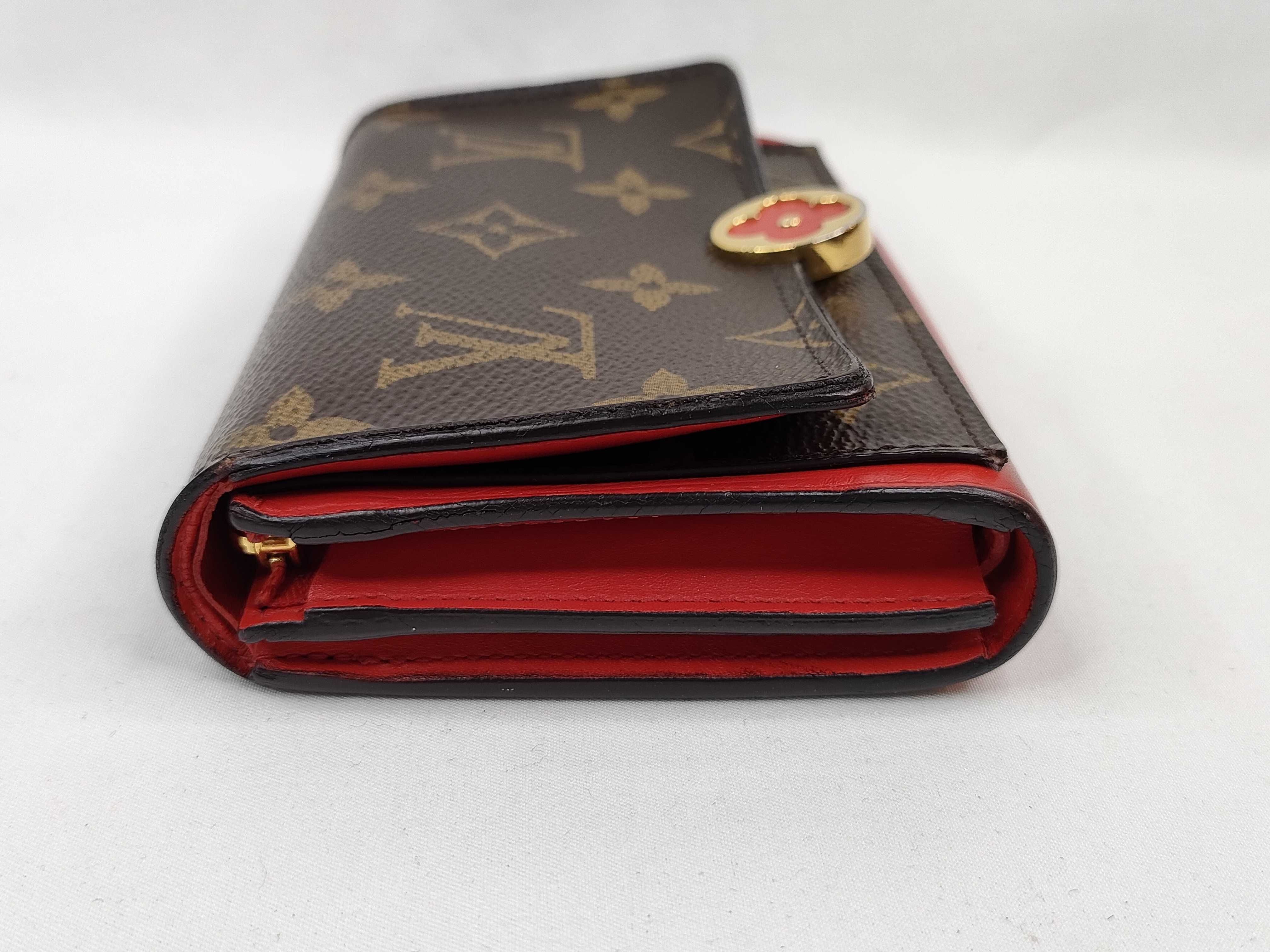 Monogram LV Flora Compact Folding Wallet — view 5