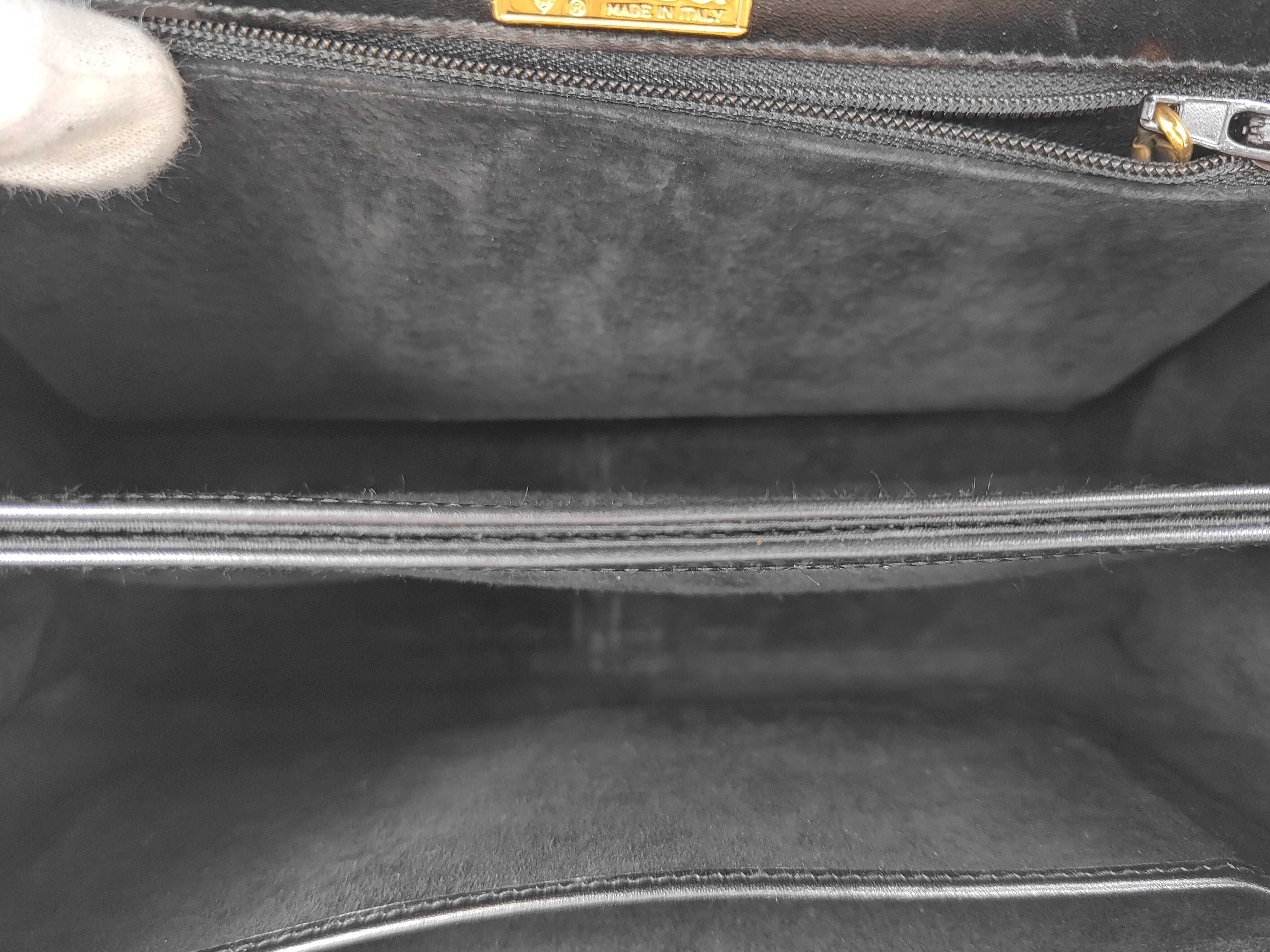 Old Gucci Handbag — view 10
