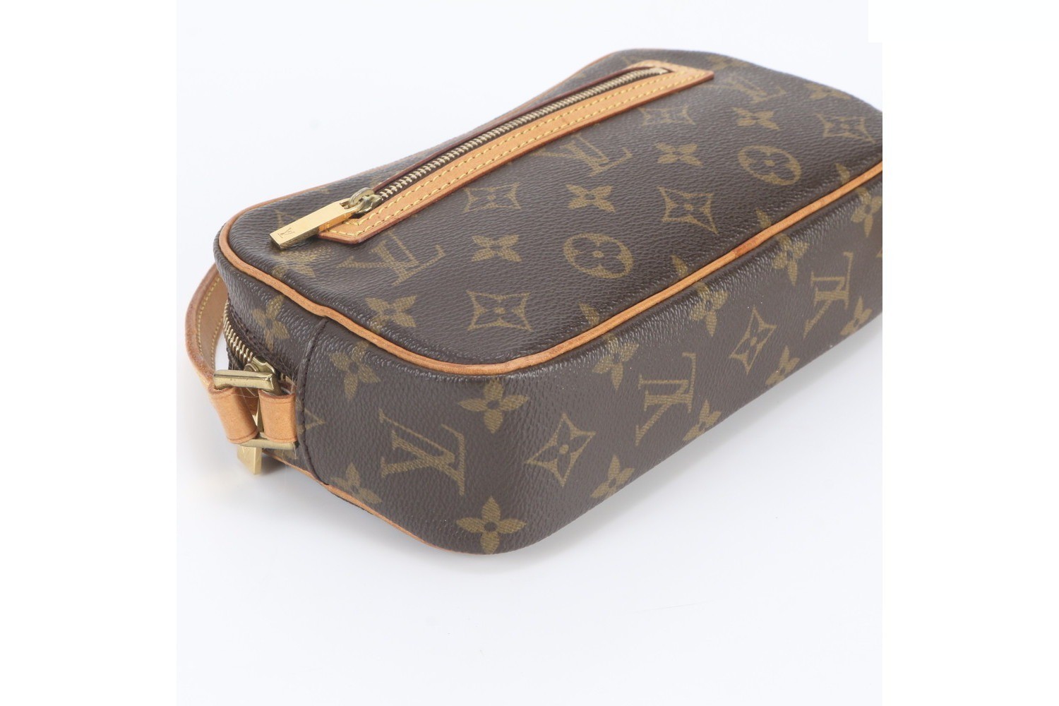 Monogram Pochette Cite M51183 Leather Shoulder Bag — view 5
