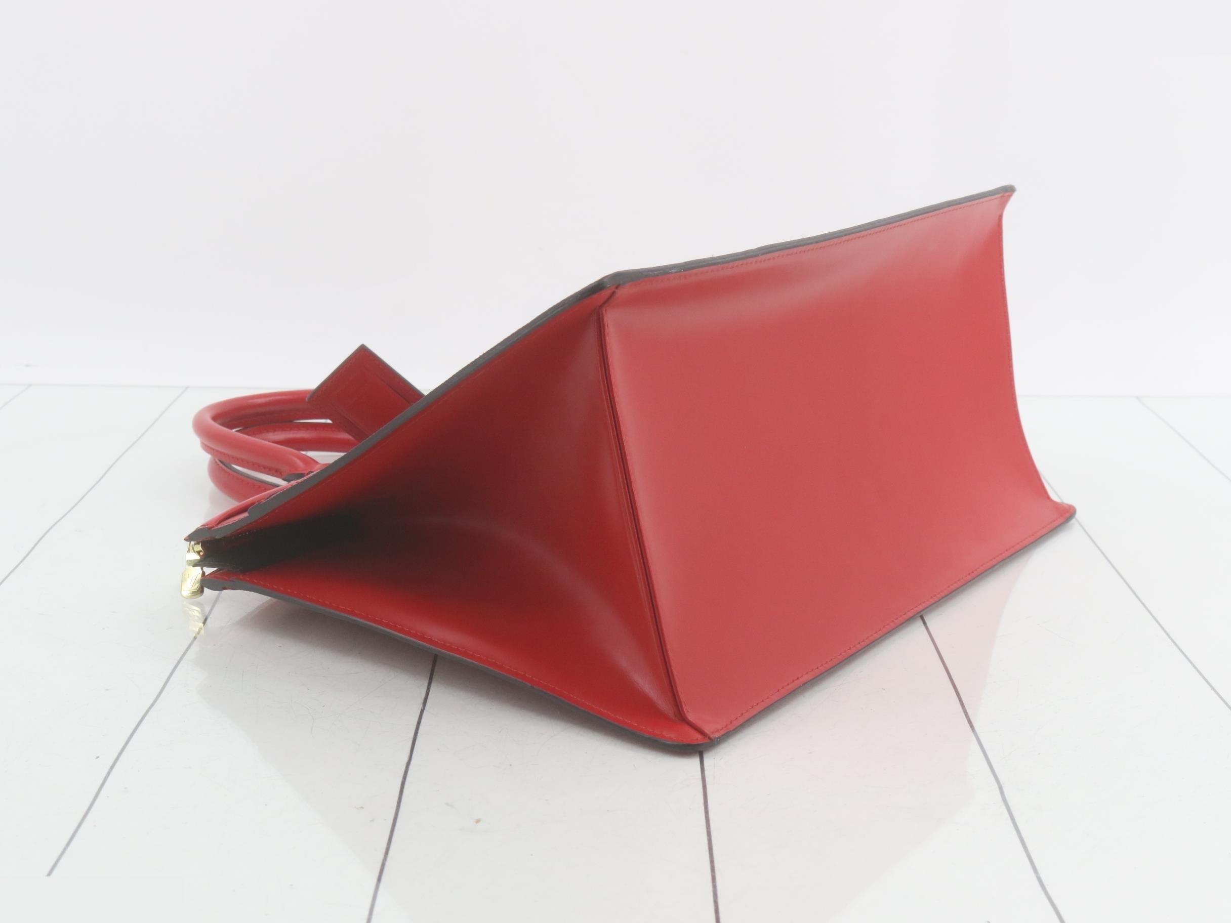 Epi Riviera Castilian Red Handbag — view 5