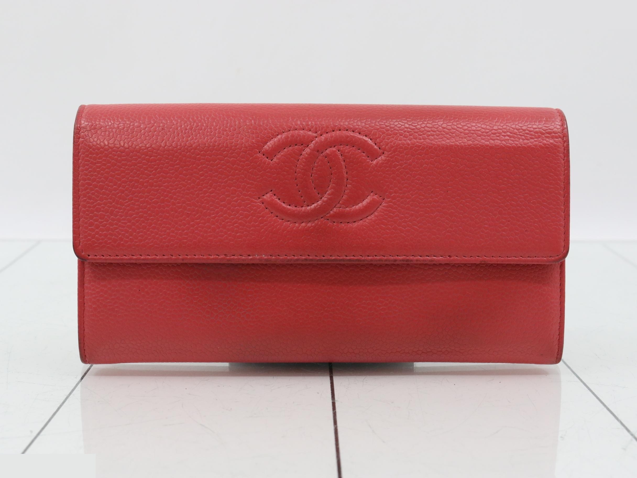 Caviar leather wallet