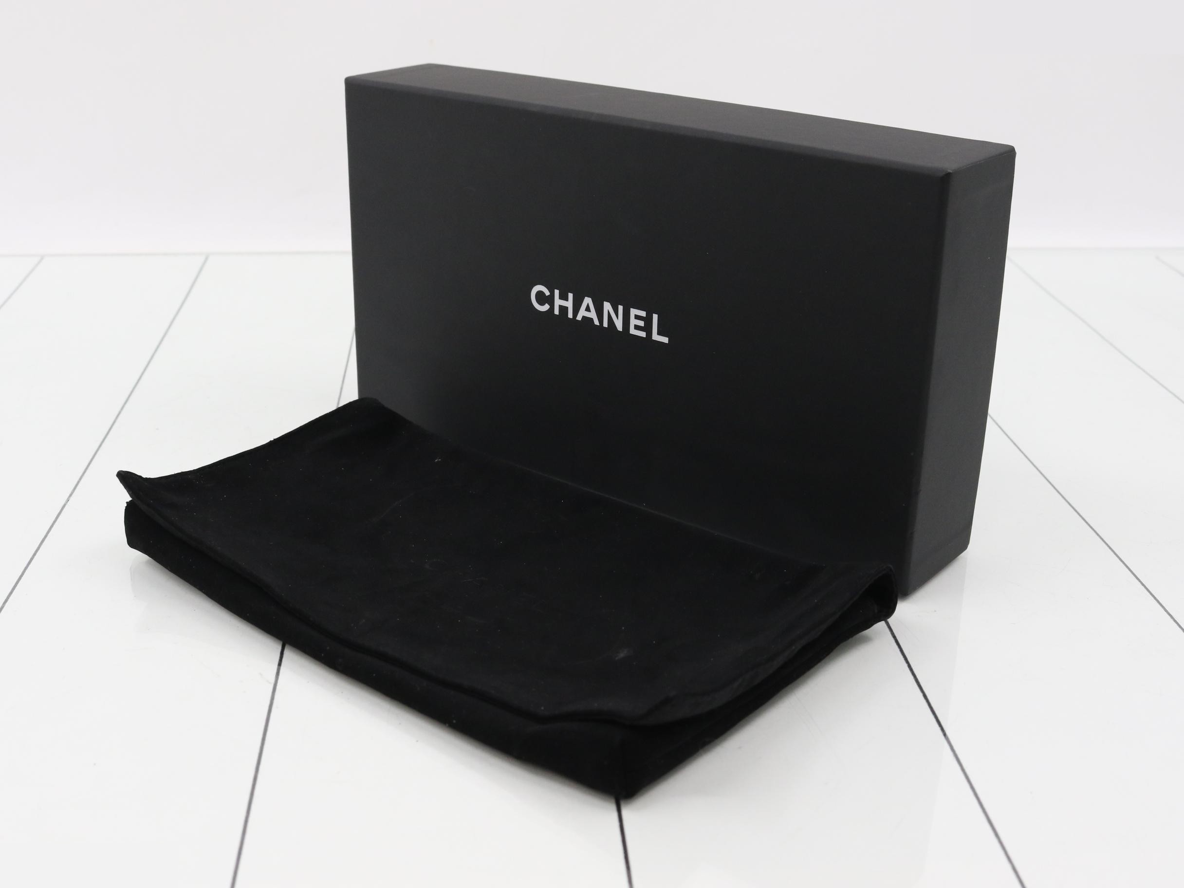 Caviar leather wallet — view 5