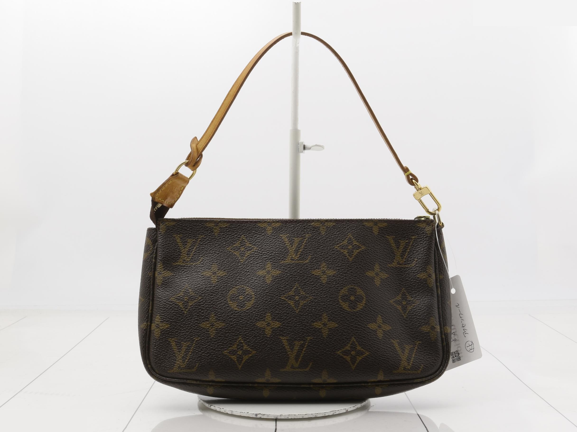 Pochette Accessoires (old model) — view 2