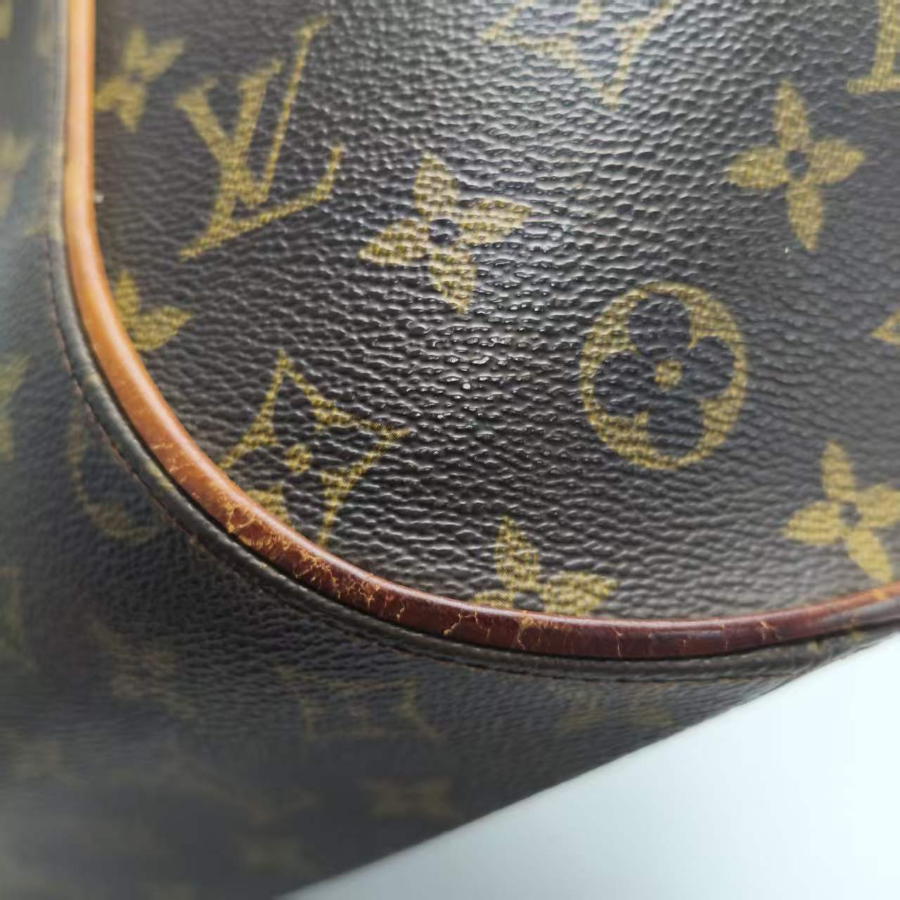 【*Shipped from: China*】LOUIS VUITTON Ellipse PU Handbag — view 15