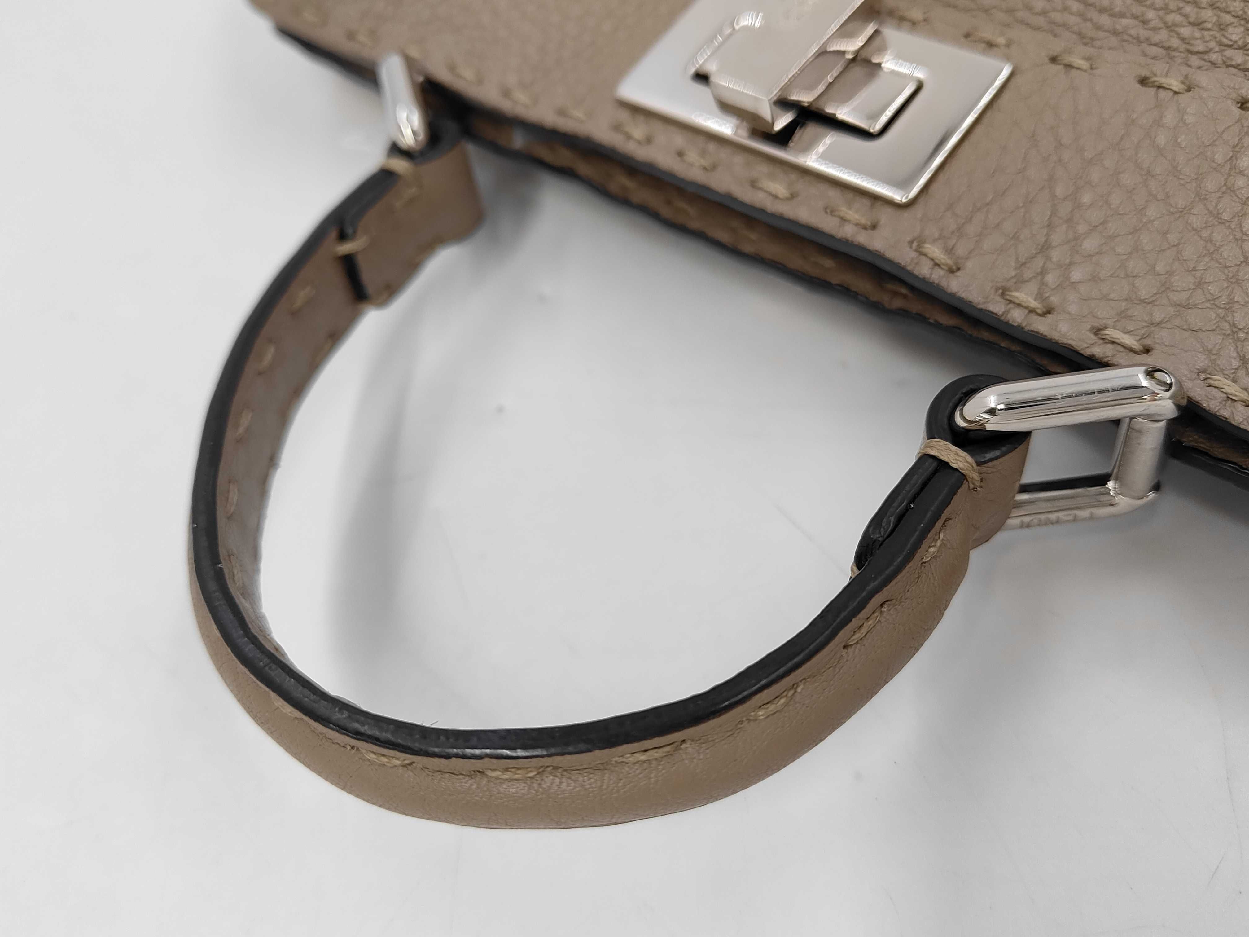 Picaboo Selleria Small Beige Leather 88N327 ADYL-220-4092 Strap Rain Cover Bag Shoulder Bag — view 4