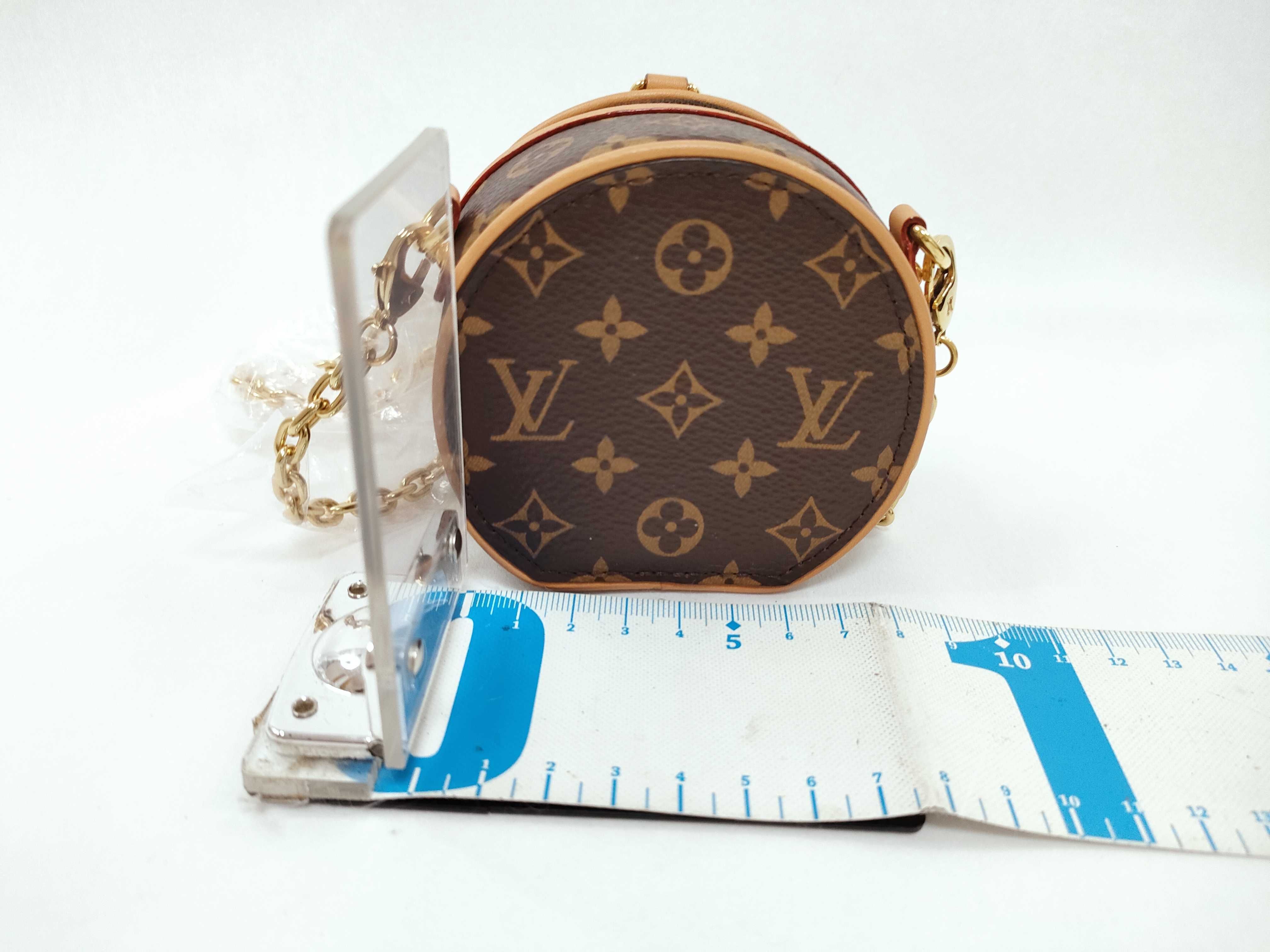 Monogram Louis Vuitton Shoulder Bag — view 2