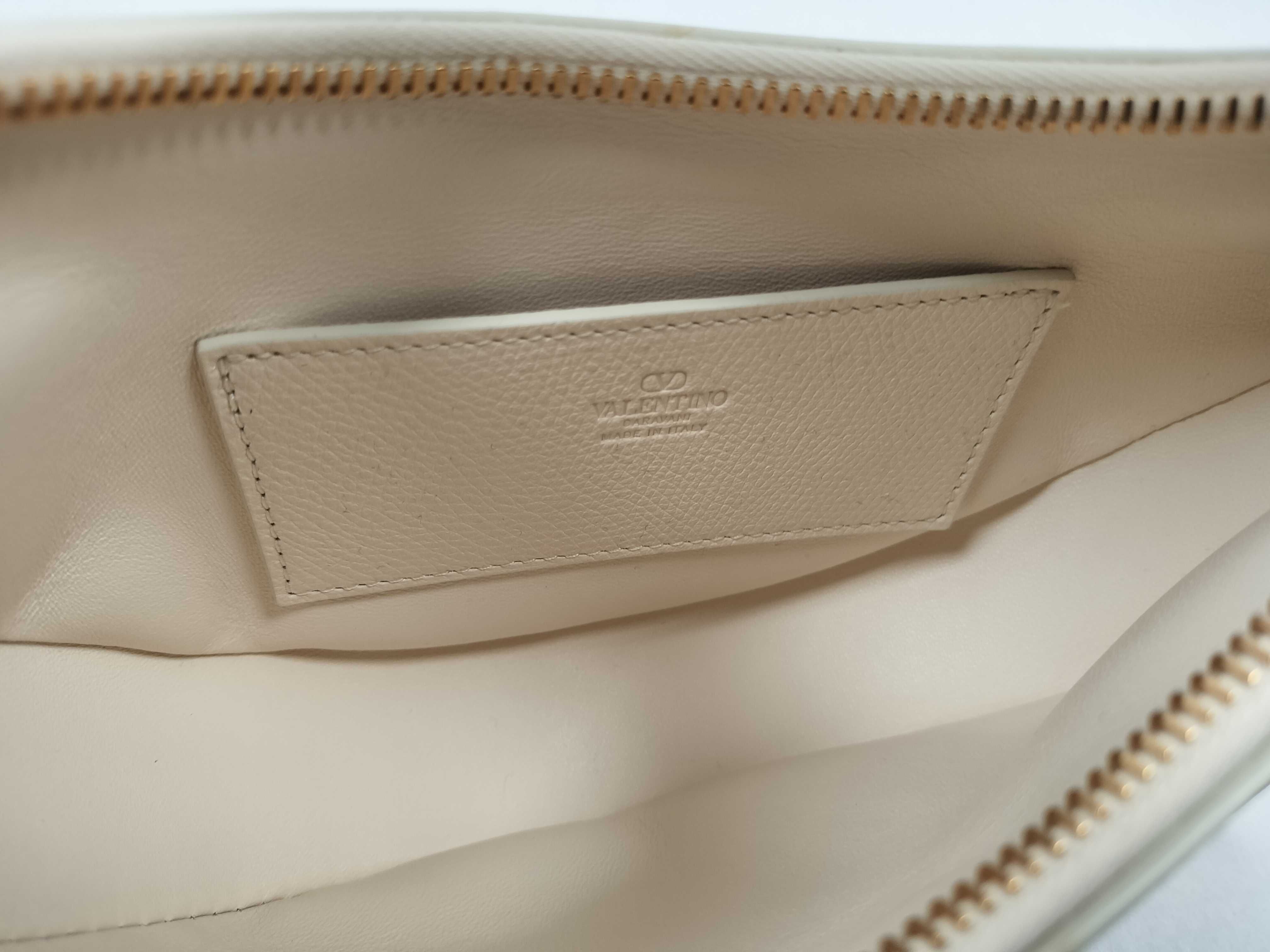 V-logo Signature Canvas x Leather 2-Way Handbag White Handbag — view 11