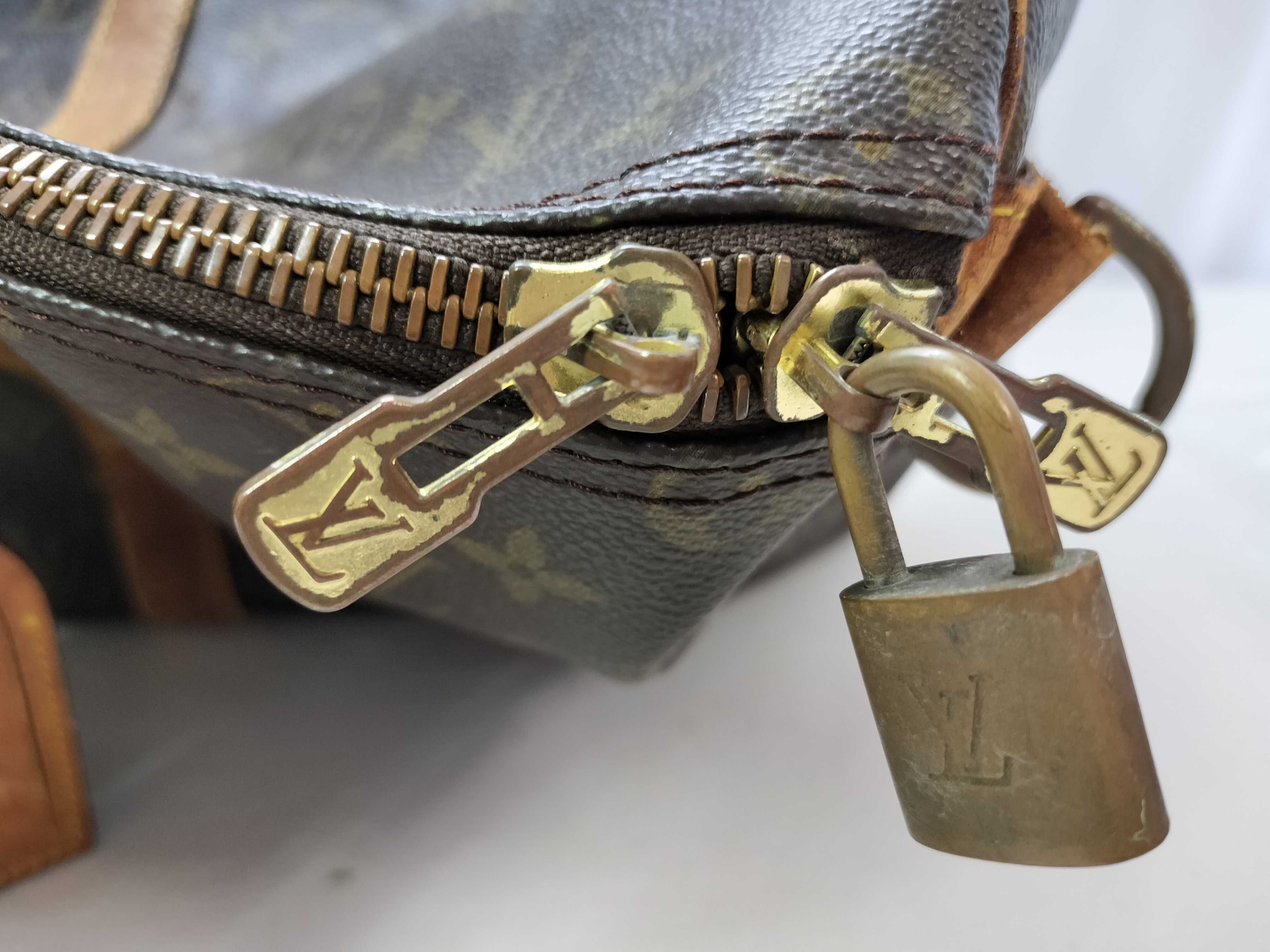 Monogram Keepall 50 Bandoulière Boston Bag — view 14