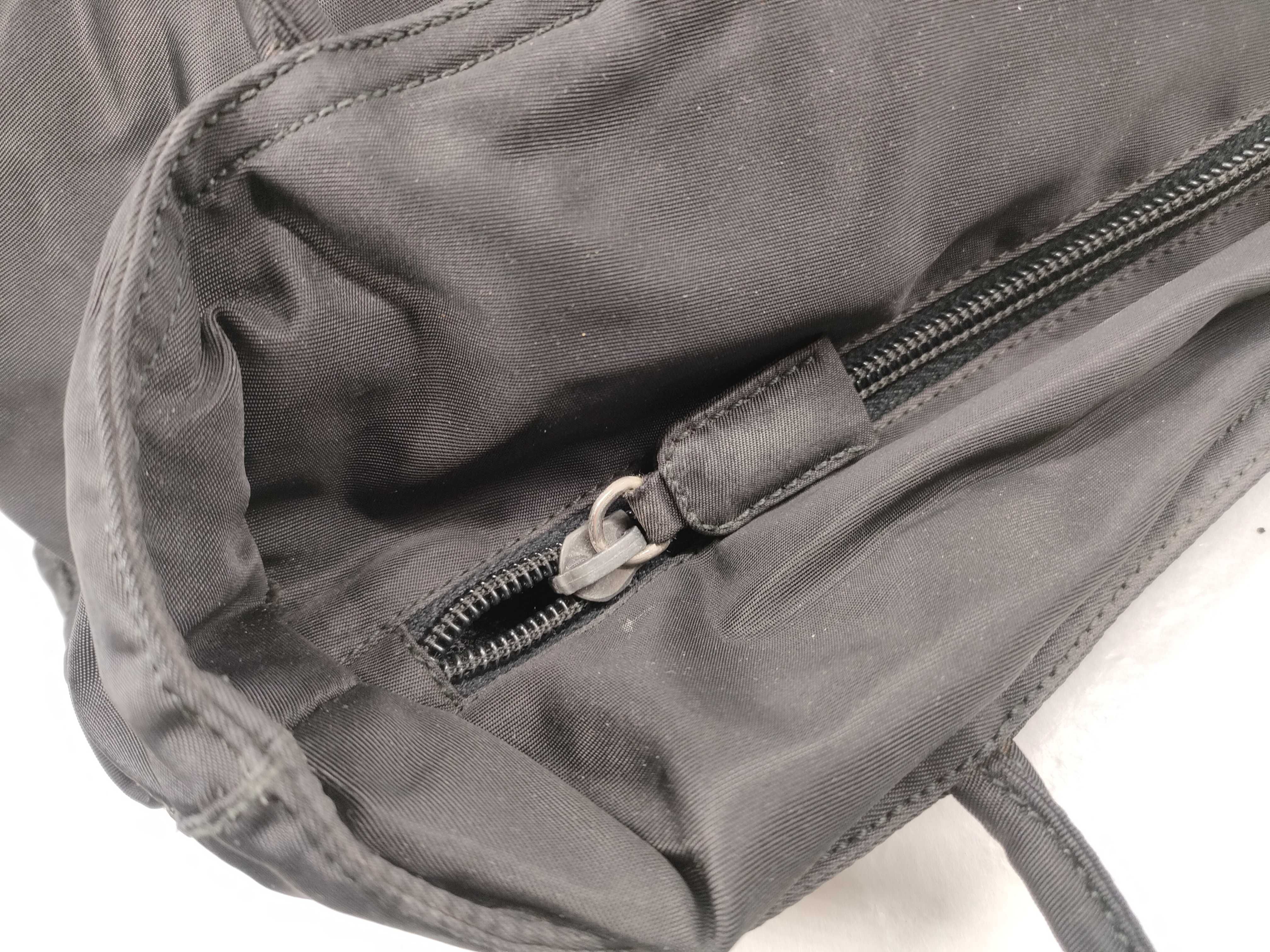 Nylon Square Handbag 1 Black Shoulder Bag — view 9