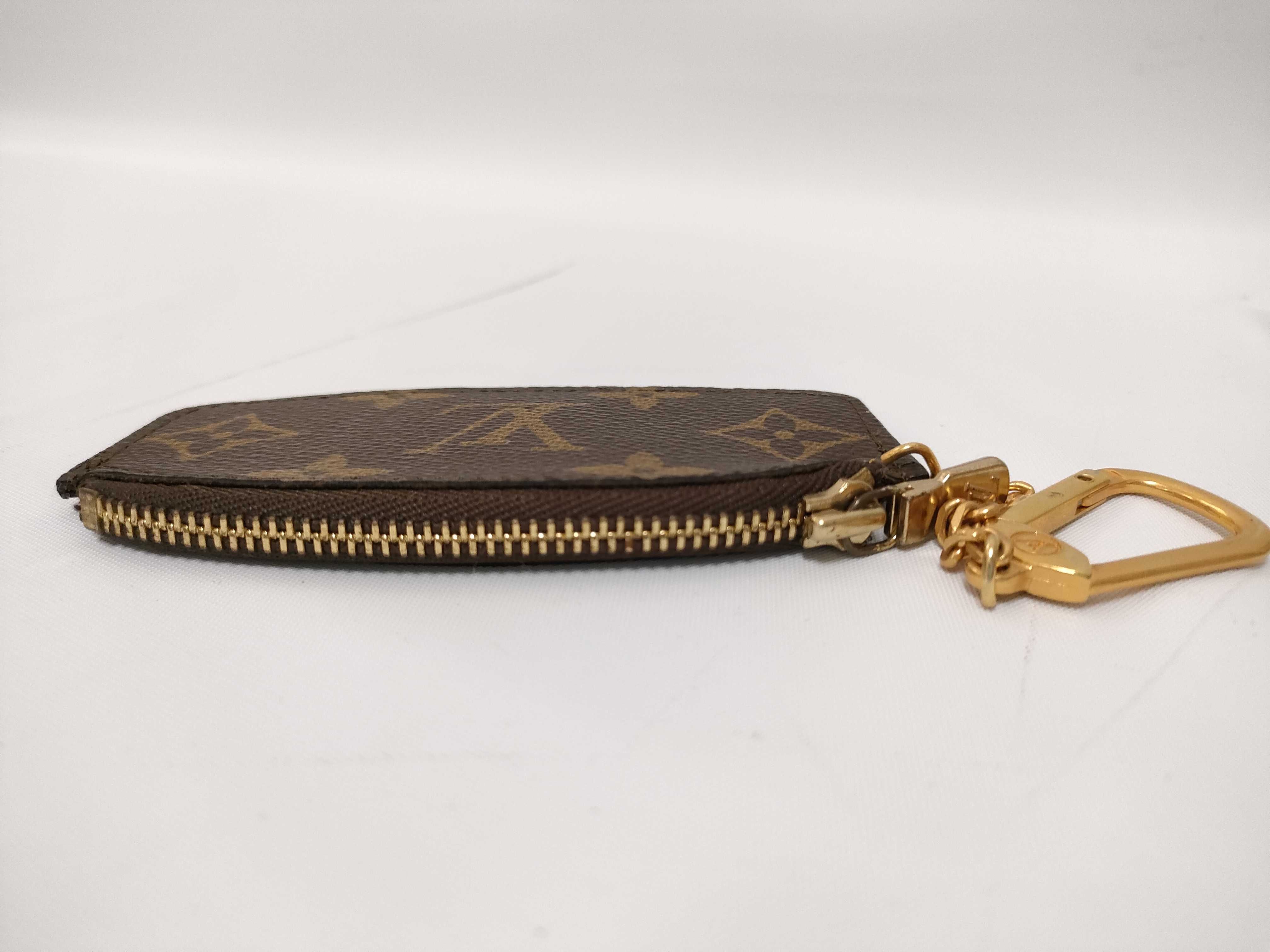 Monogram Coin Case (Excellent Condition) — view 12