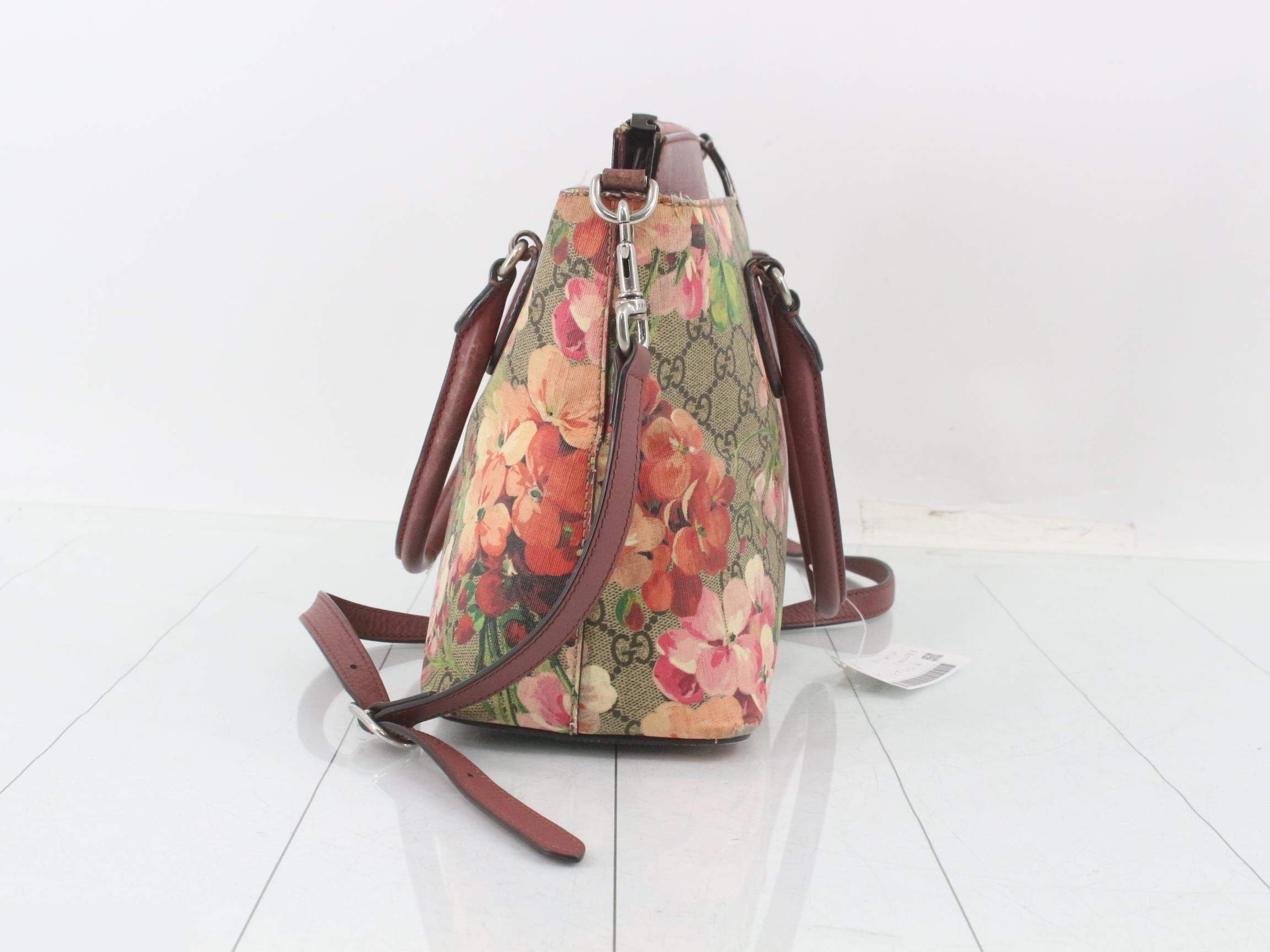 GG Blooms Floral Leather Handbag — view 3