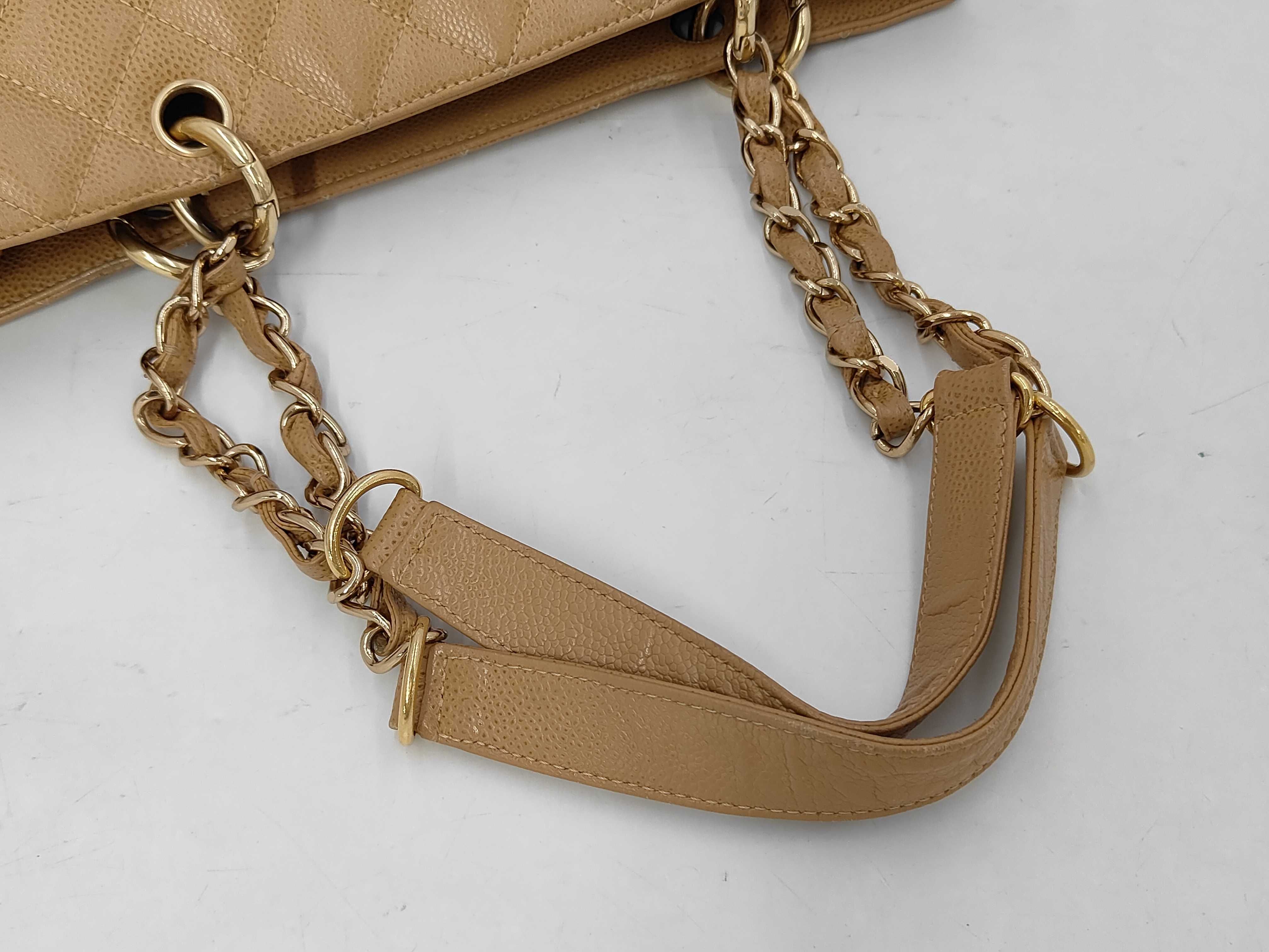 (Chanel) Series 8 Caviar Skin Matelassé Large Coco GST Gold Hardware Leather Chain Tote Bag — view 5