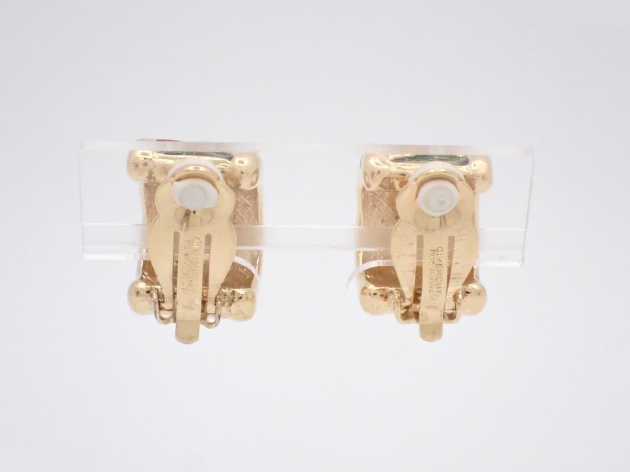 Other lines: Precious metals and earrings — view 2