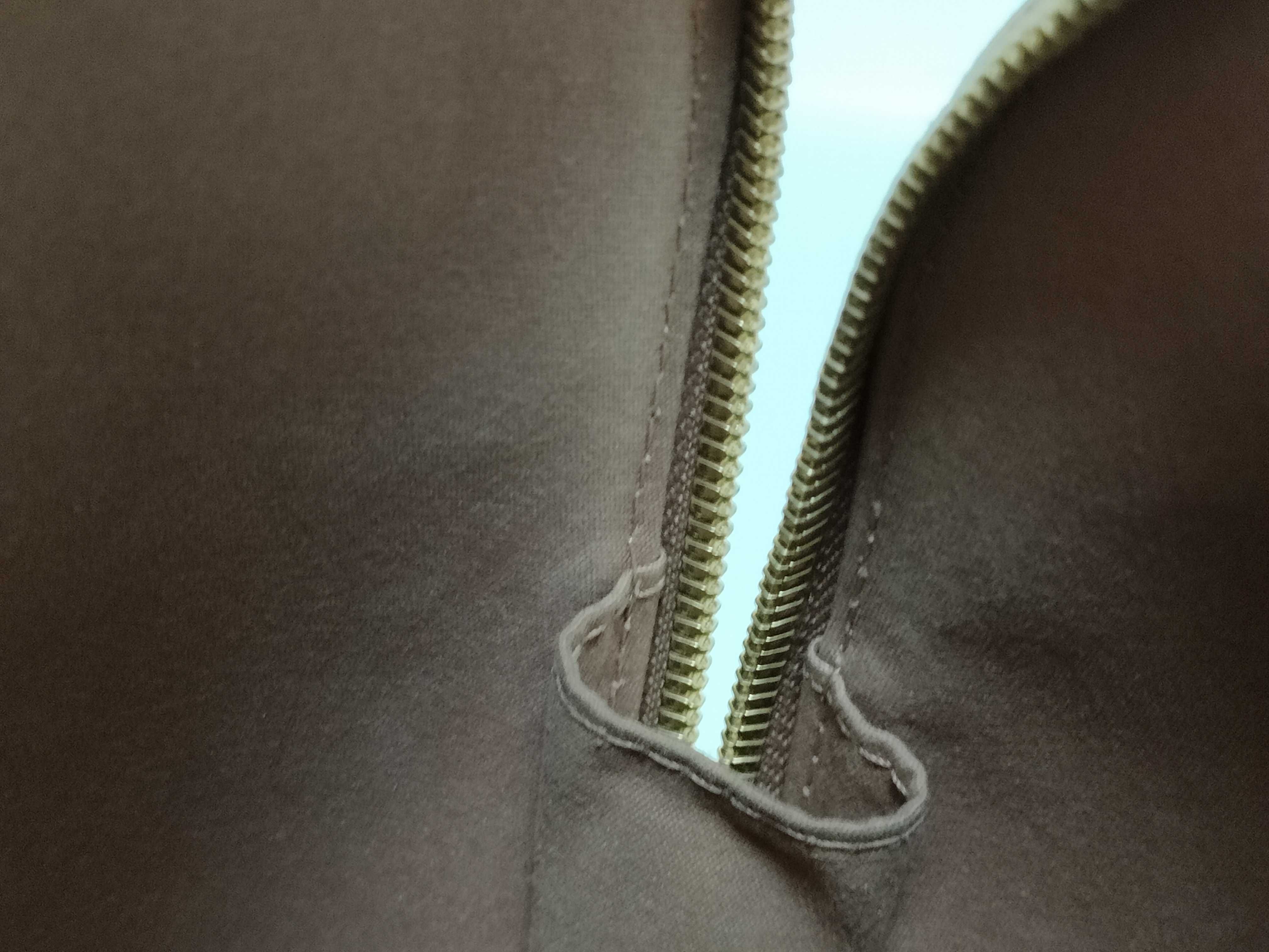 Vernis Monogram Alma Handbag Vernis Handbag — view 9