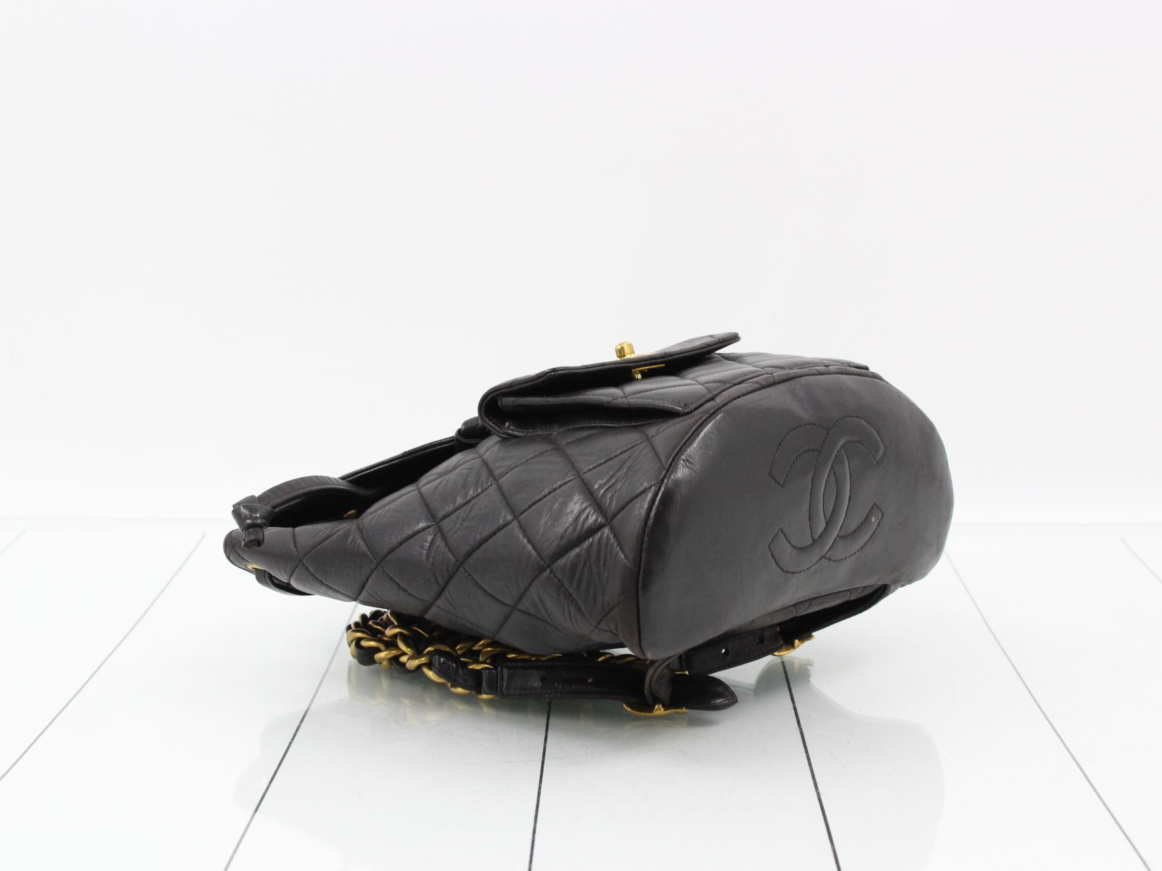 Matelassé Chain Backpack — view 5