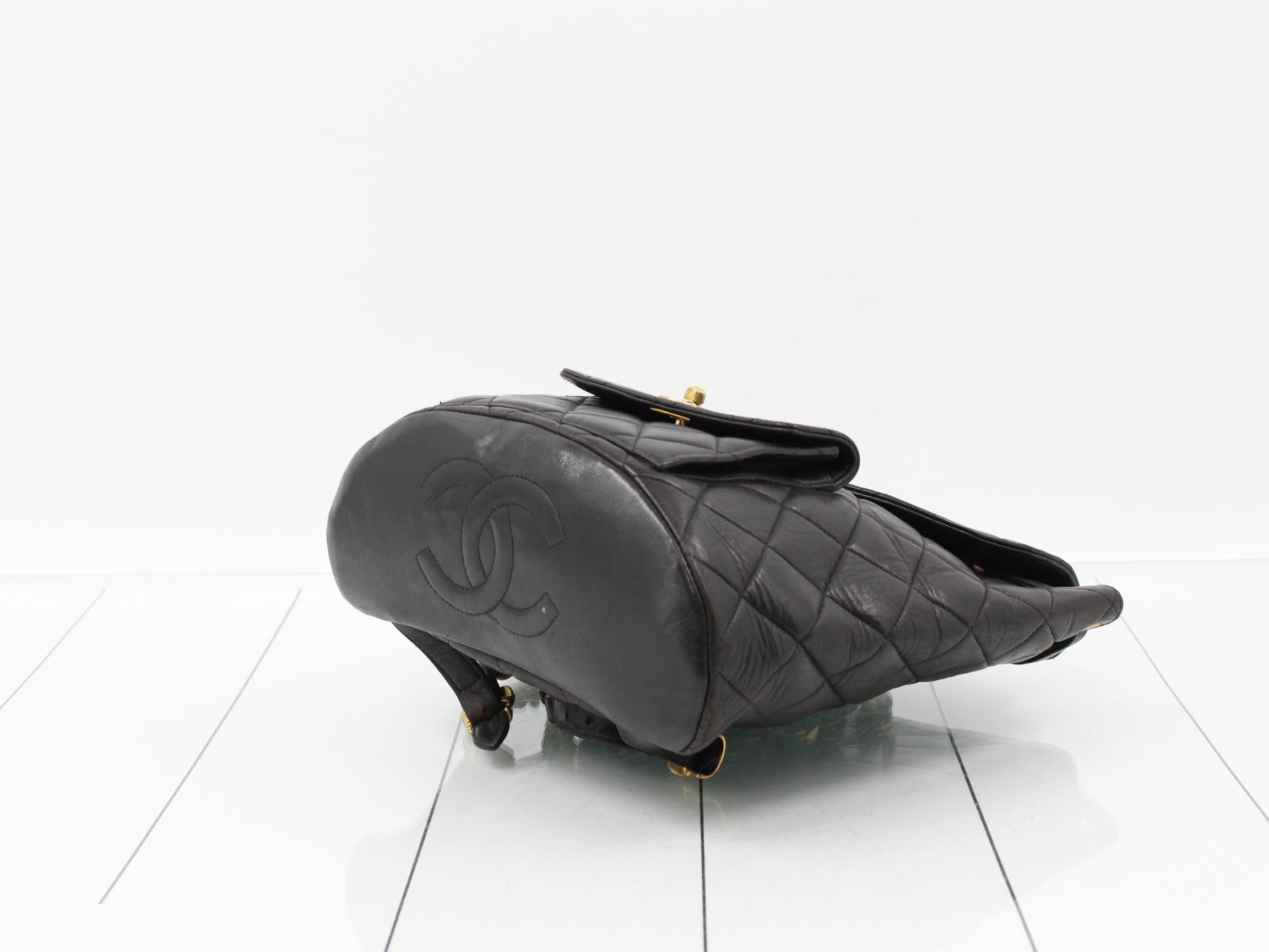 Matelassé Chain Backpack — view 6