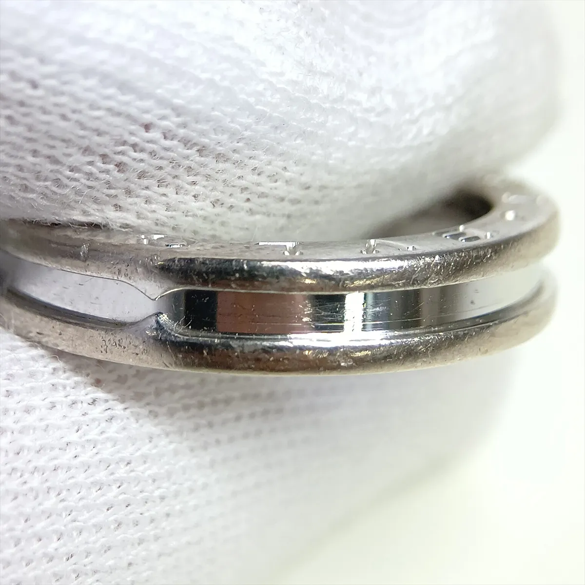 B.zero1 Ring, 750 (WG), 8.8g, Size 57, PPNS2M, dents, plating — view 8