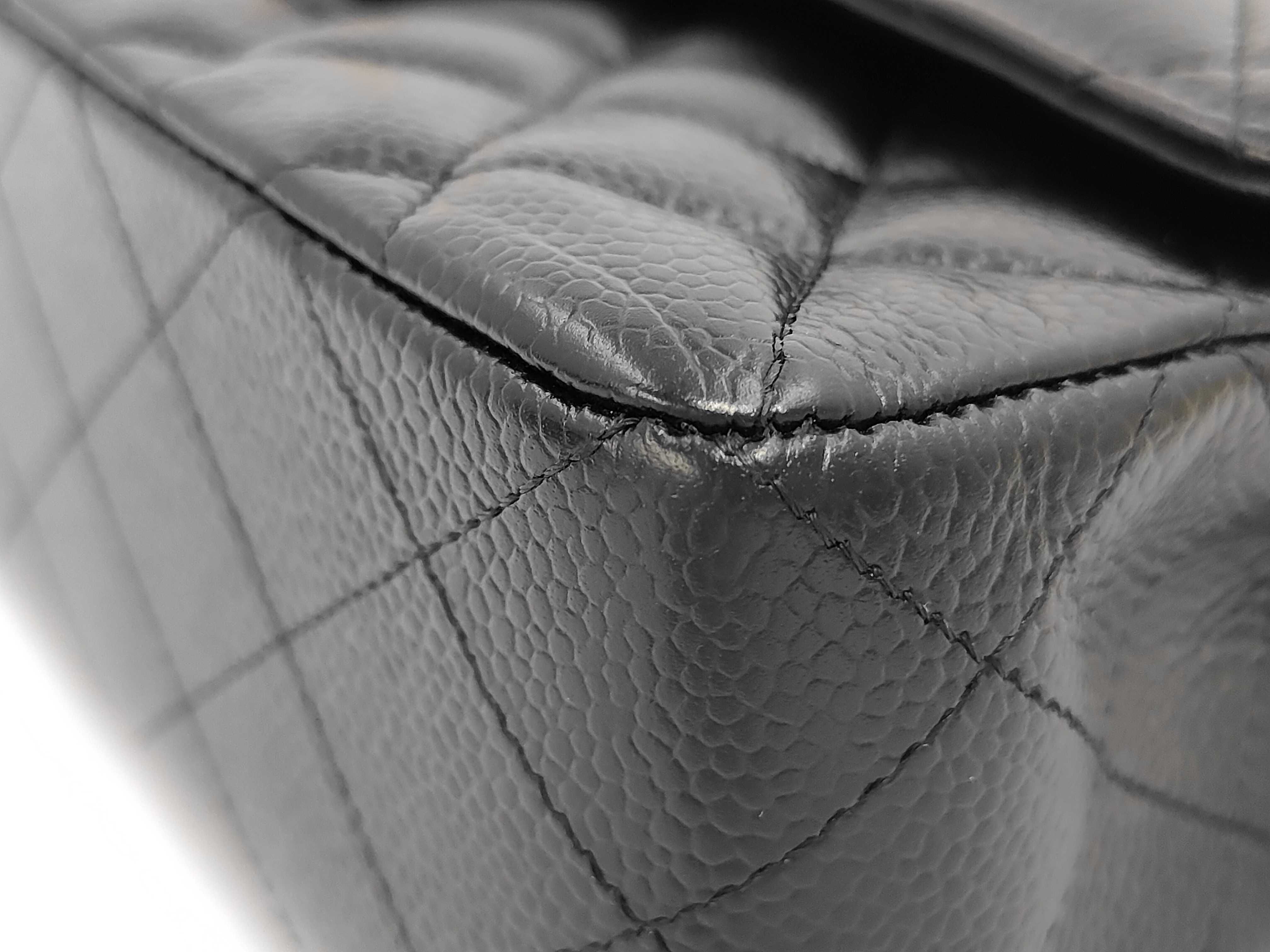 Matelassé 23 Double Flap Double Chain Caviar Shoulder Bag — view 7