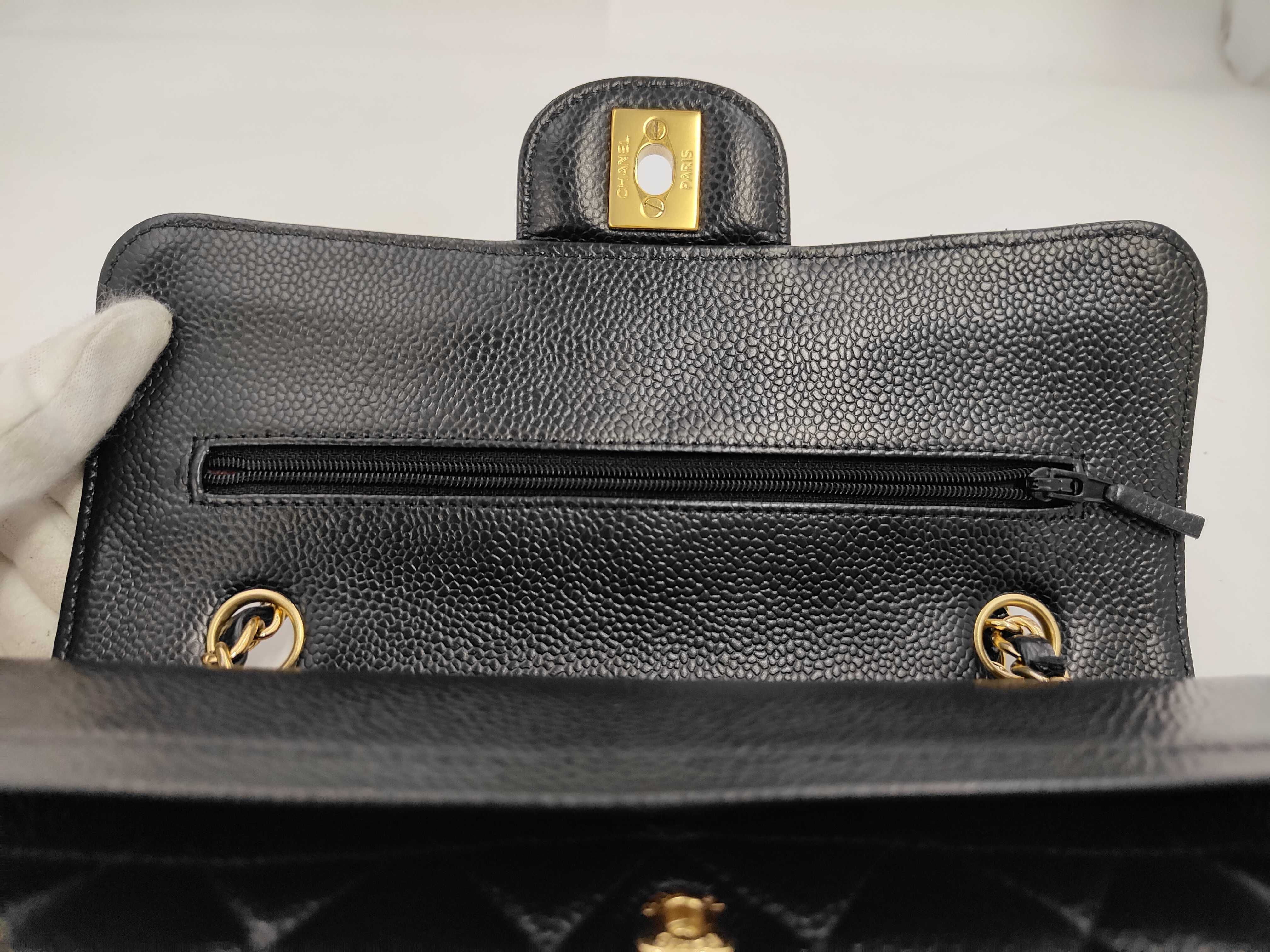 Matelassé 23 Double Flap Double Chain Caviar Shoulder Bag — view 8