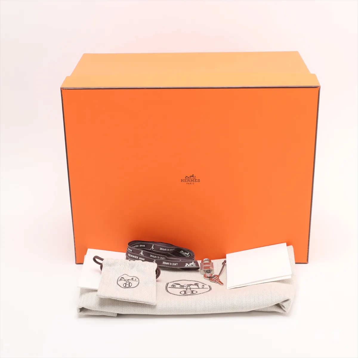 [Individually wrapped] Hermes Picotan Lock 22 MM Taurillon Clemence Black Silver Hardware K:2025 — view 9