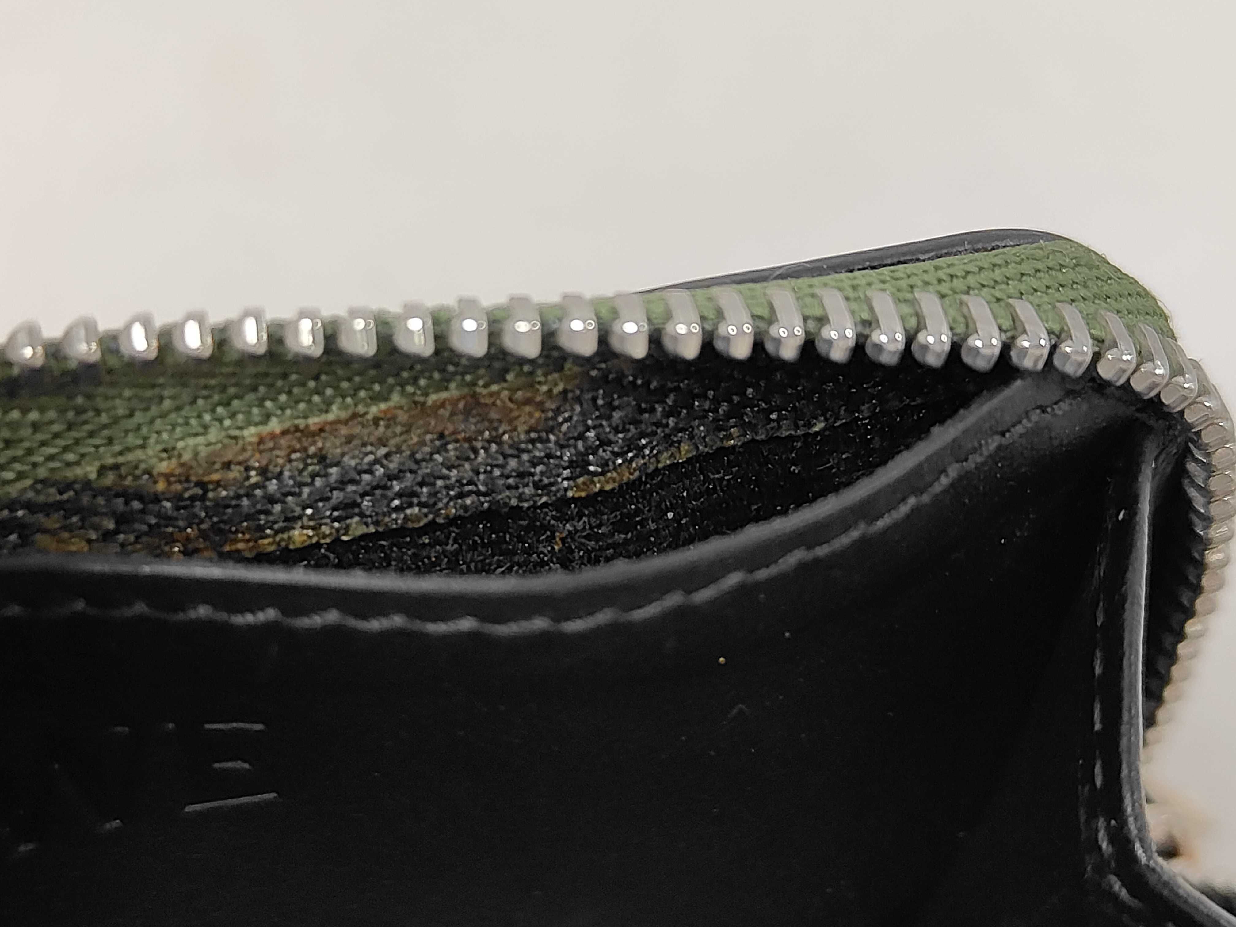 coin case — view 8