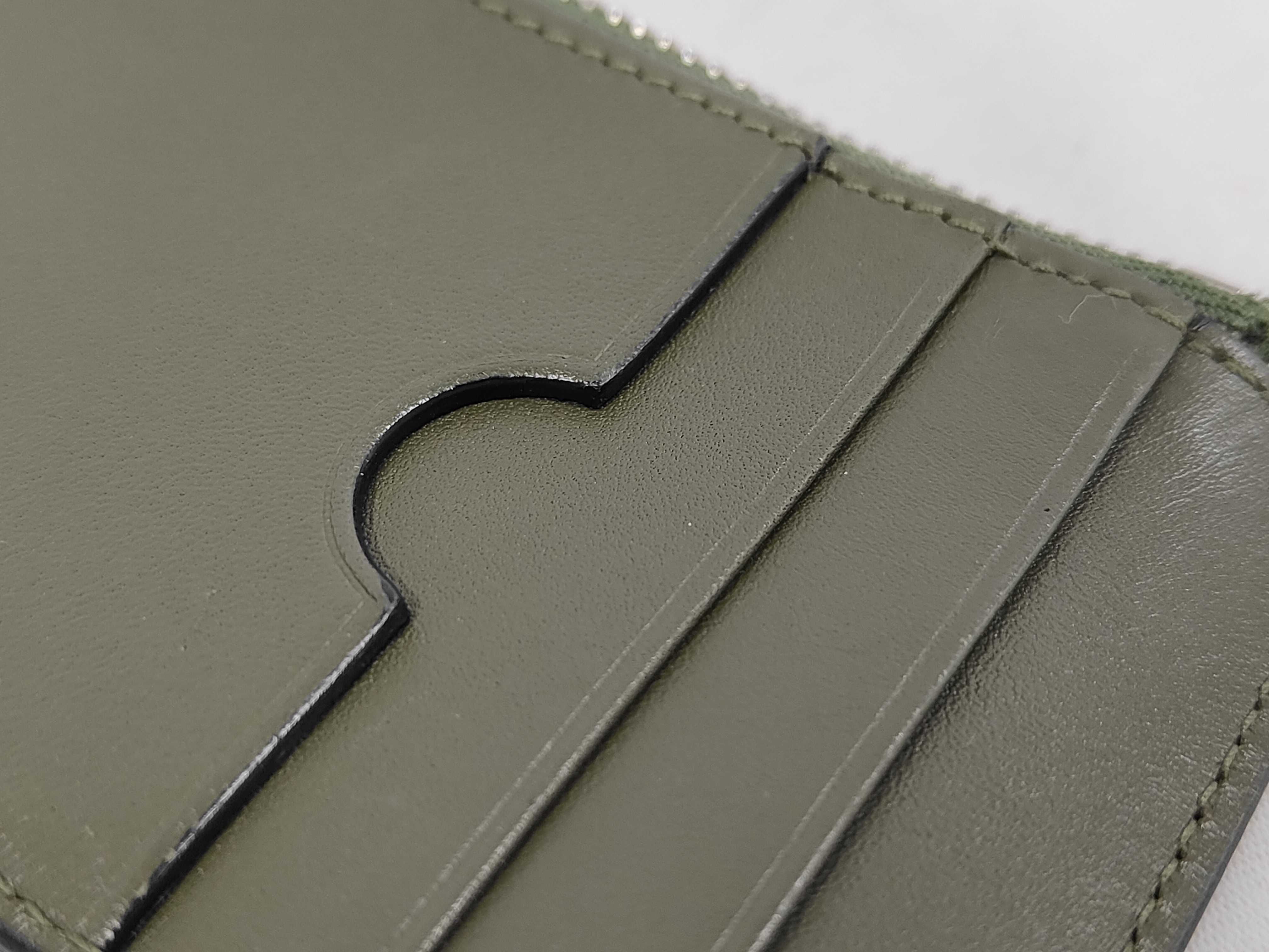 coin case — view 10