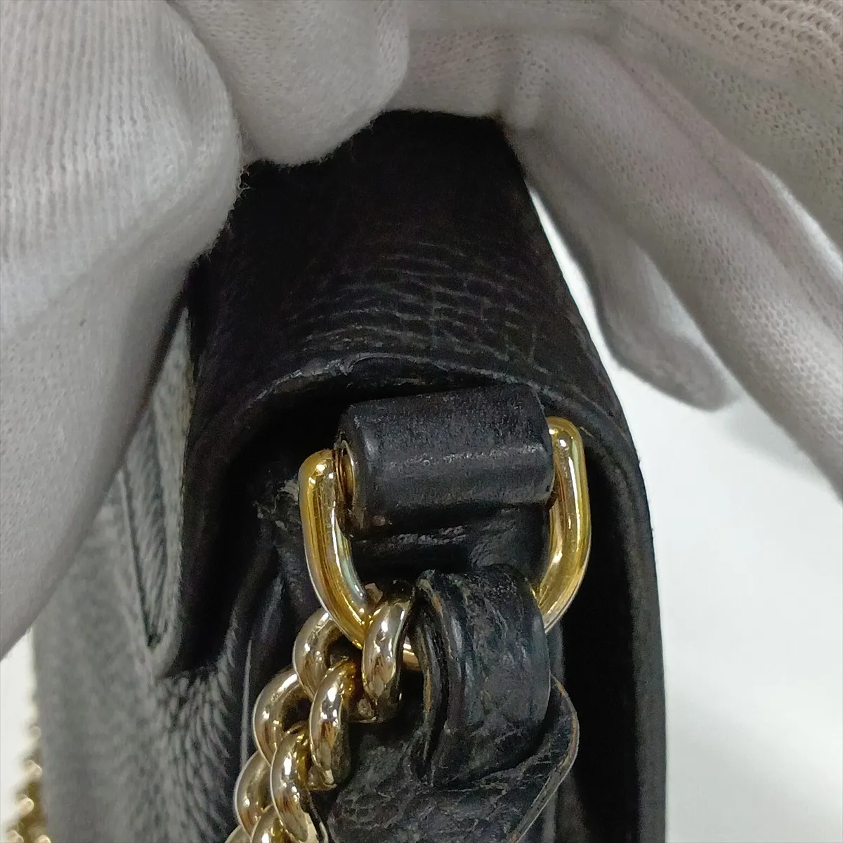 Soho Leather Chain Shoulder Bag, Black, 536224 (Outlet) — view 12