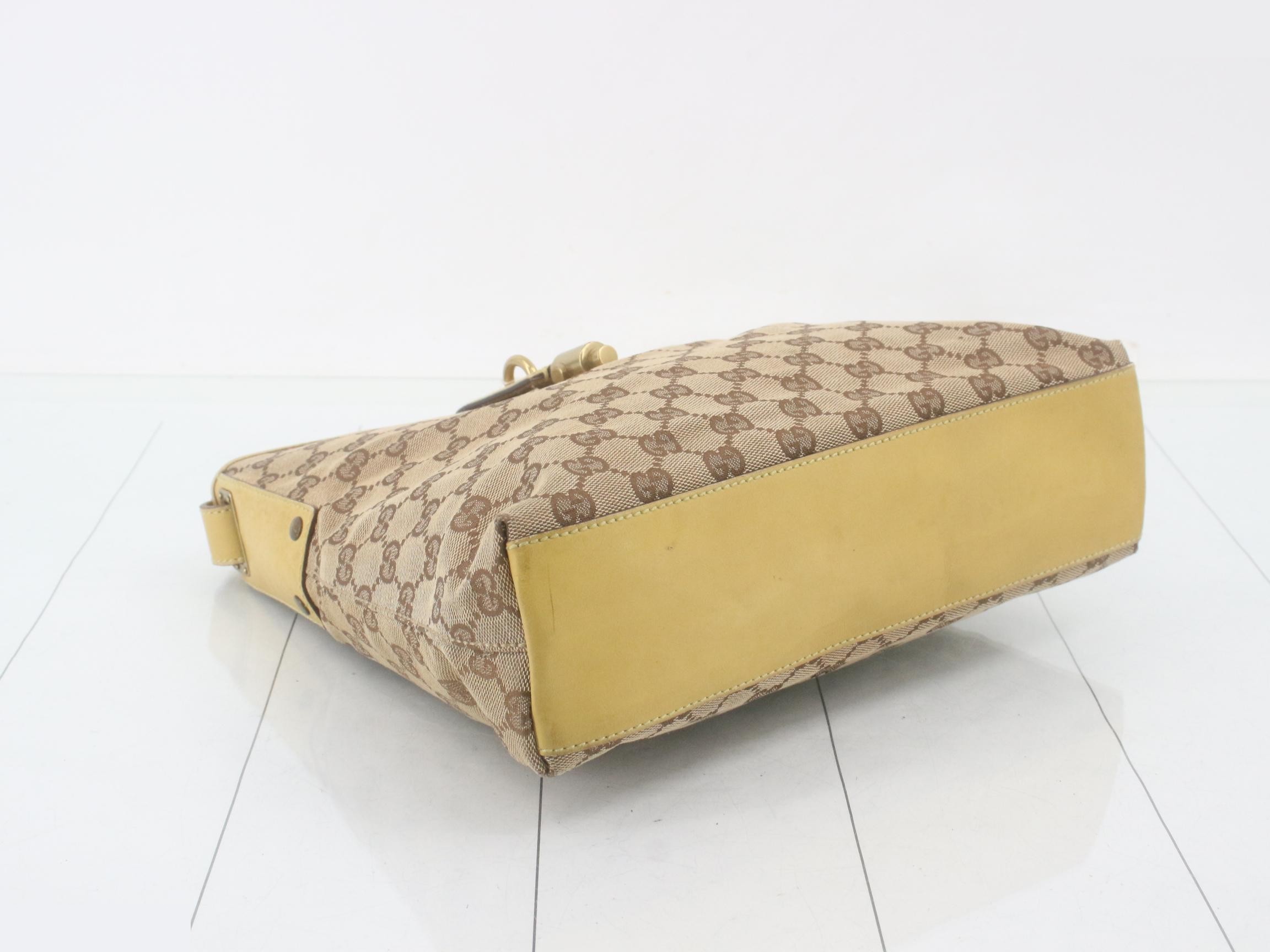 GG Canvas New Jackie Shoulder Bag — view 5