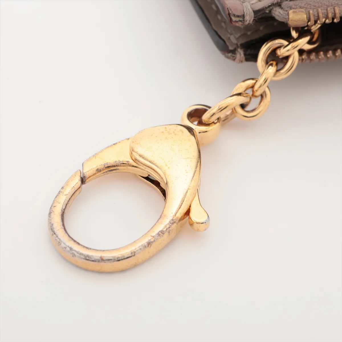 F is Fendi 8AP161 Leather Fragment Case Beige — view 5