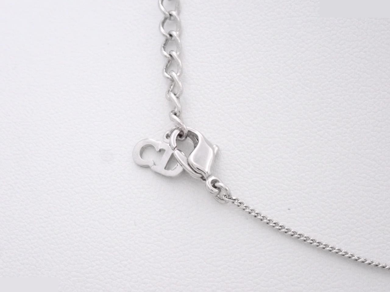 Silver-colored necklace, chain approximately 36cm long. — view 2