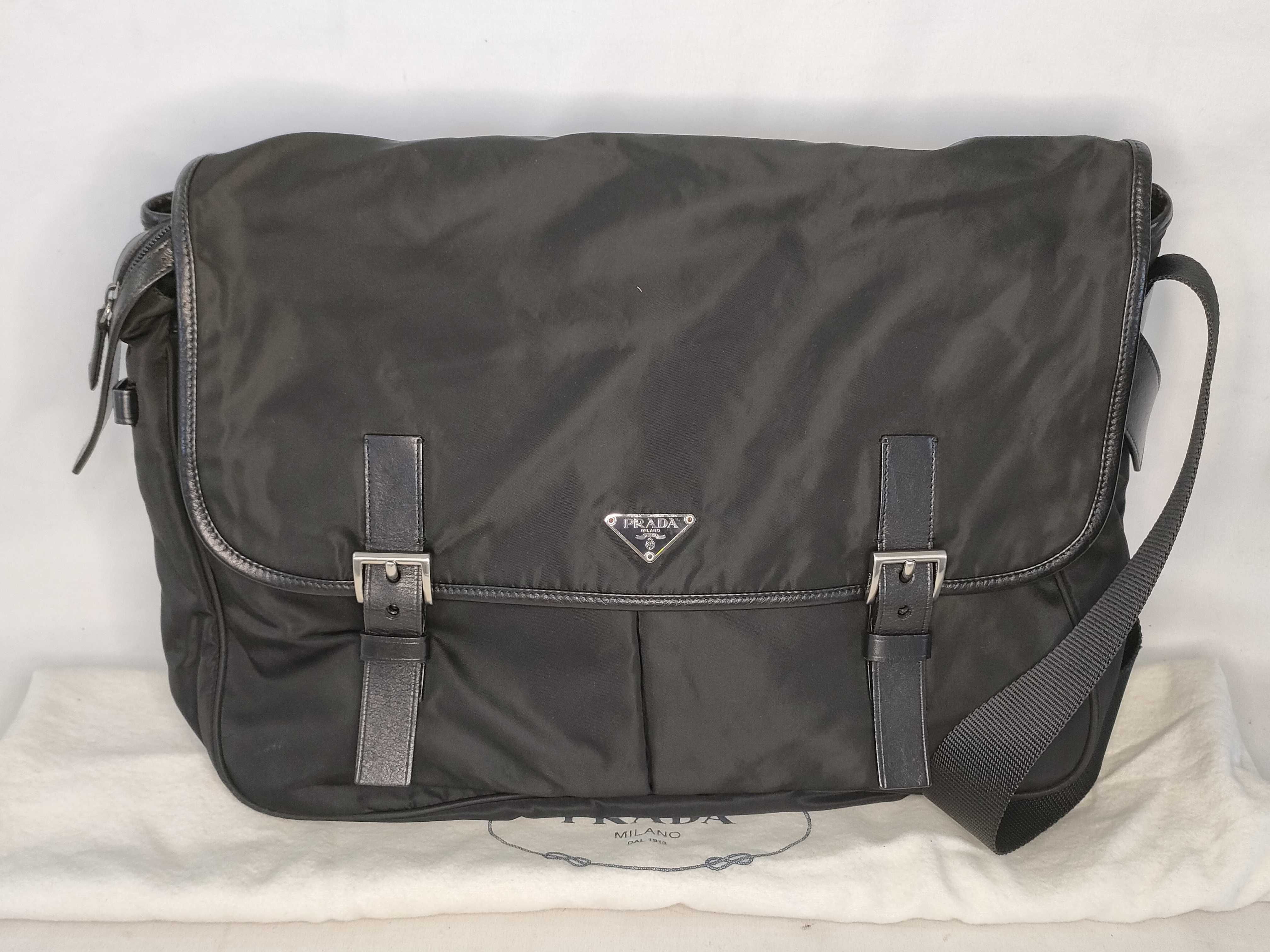 Nylon Prada Messenger Bag Nylon Black Triangle Logo Plate Shoulder Bag