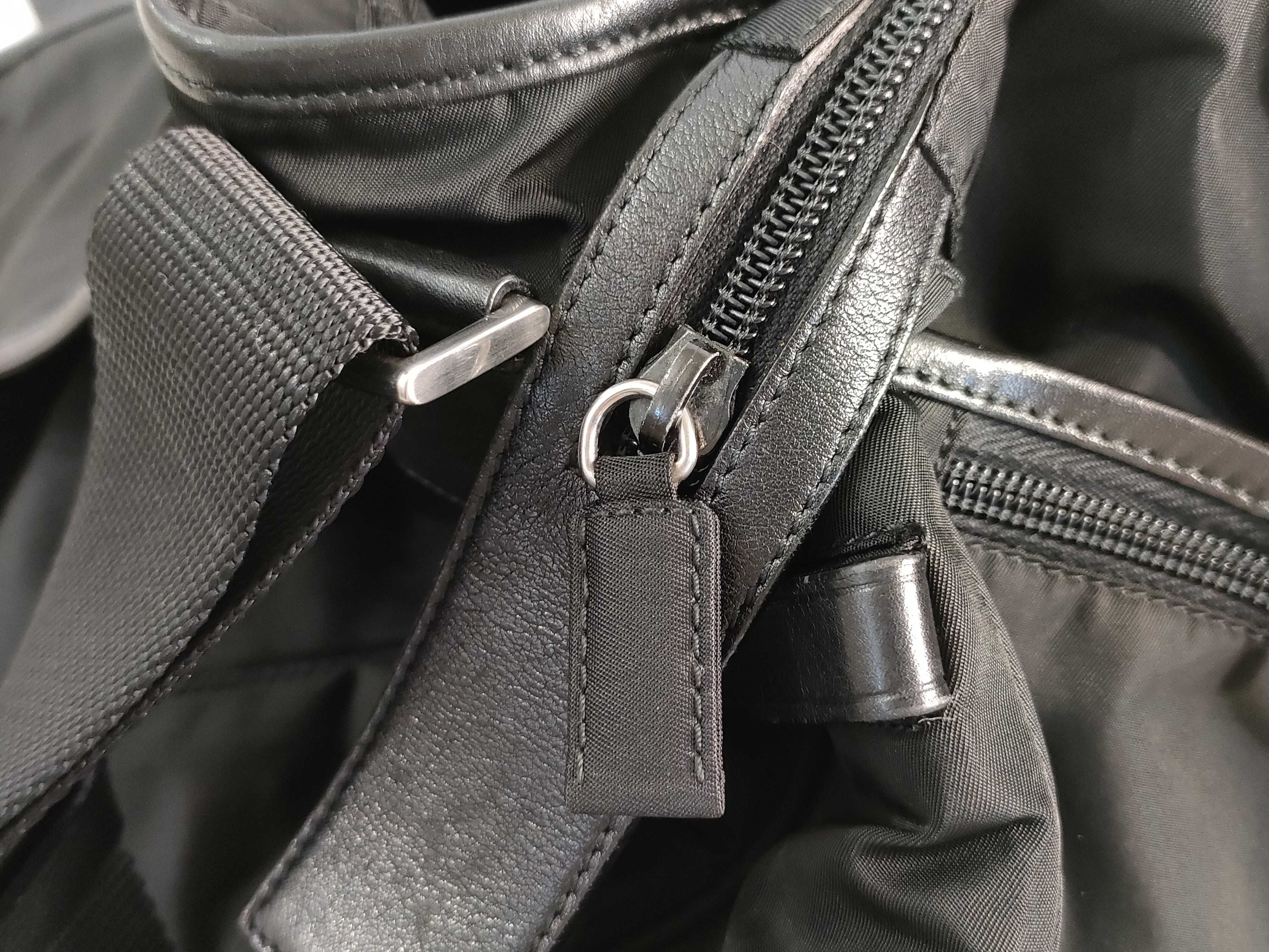 Nylon Prada Messenger Bag Nylon Black Triangle Logo Plate Shoulder Bag — view 14