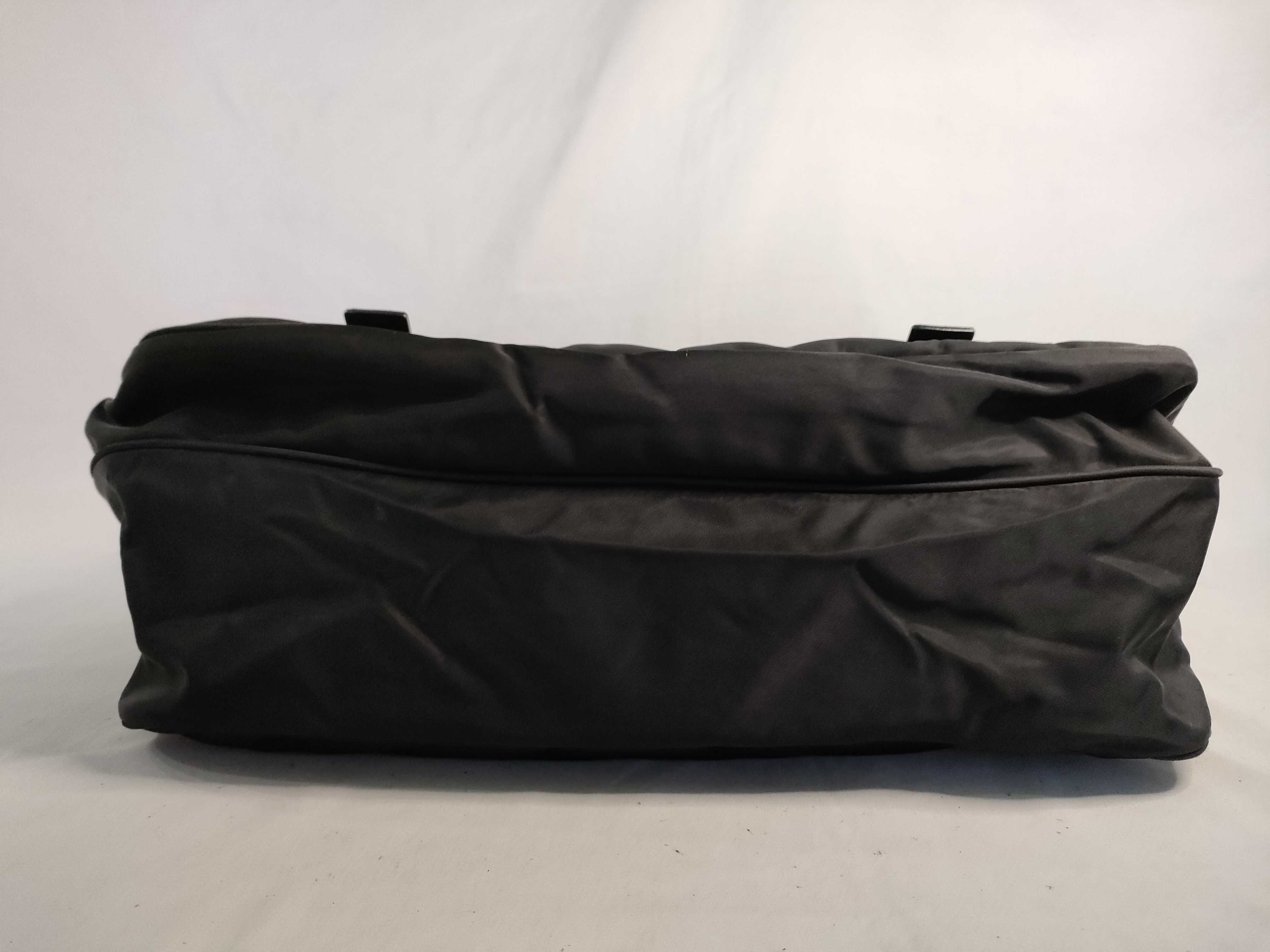 Nylon Prada Messenger Bag Nylon Black Triangle Logo Plate Shoulder Bag — view 7