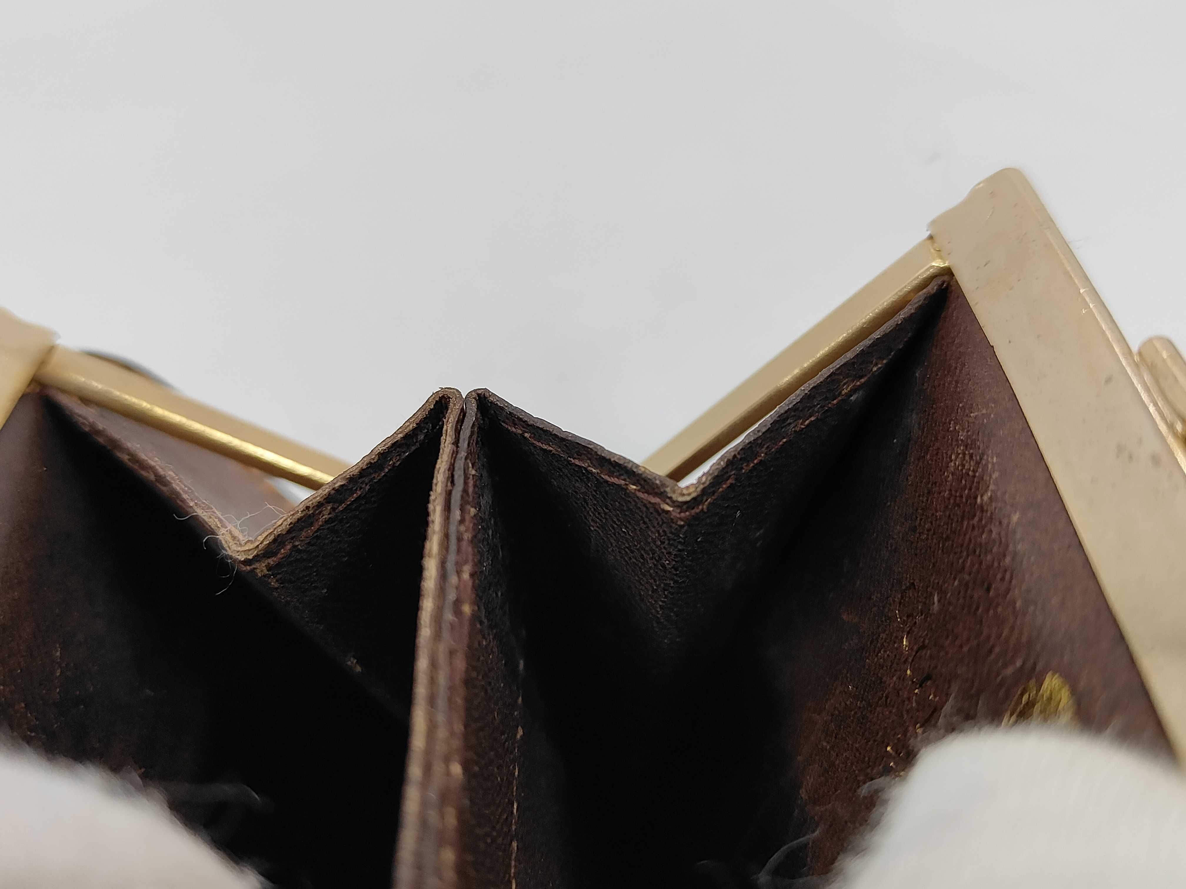 Coin Case — view 8