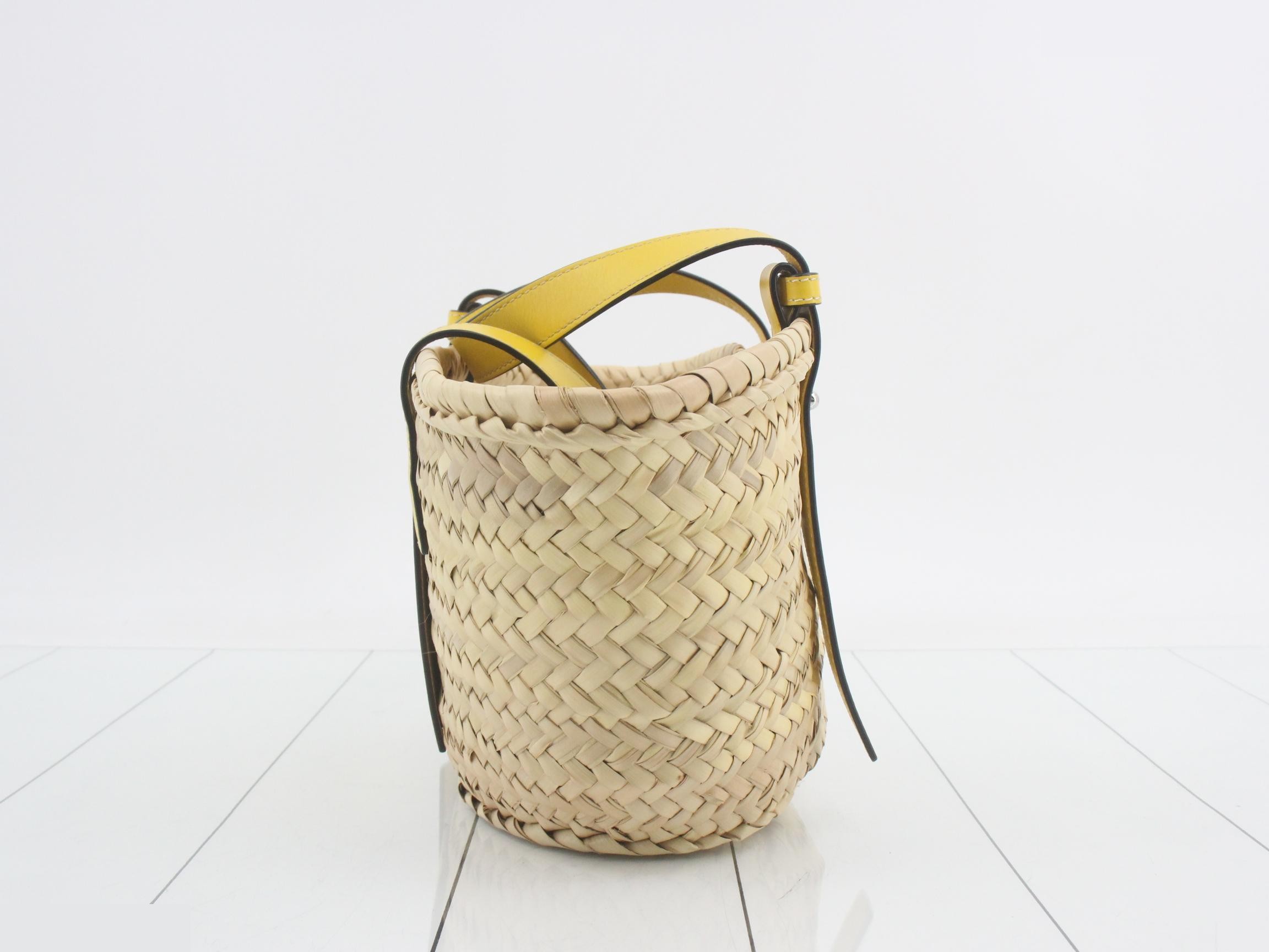 Handbag, basket bag, anagram — view 3