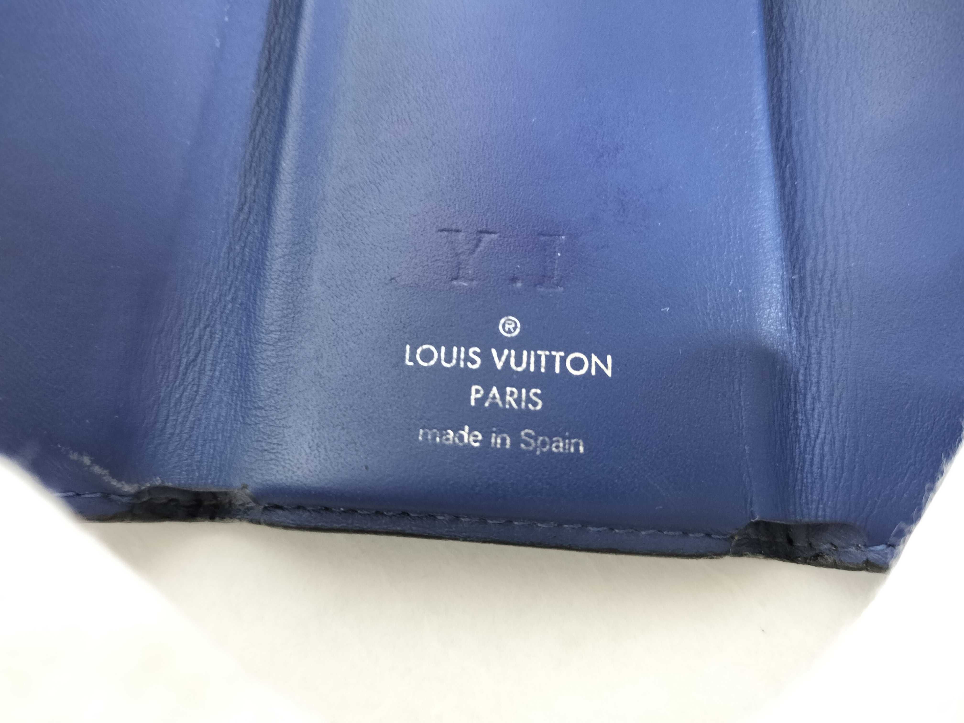 Taiga LV Taigarama Discovery Compact Blue Wallet — view 10