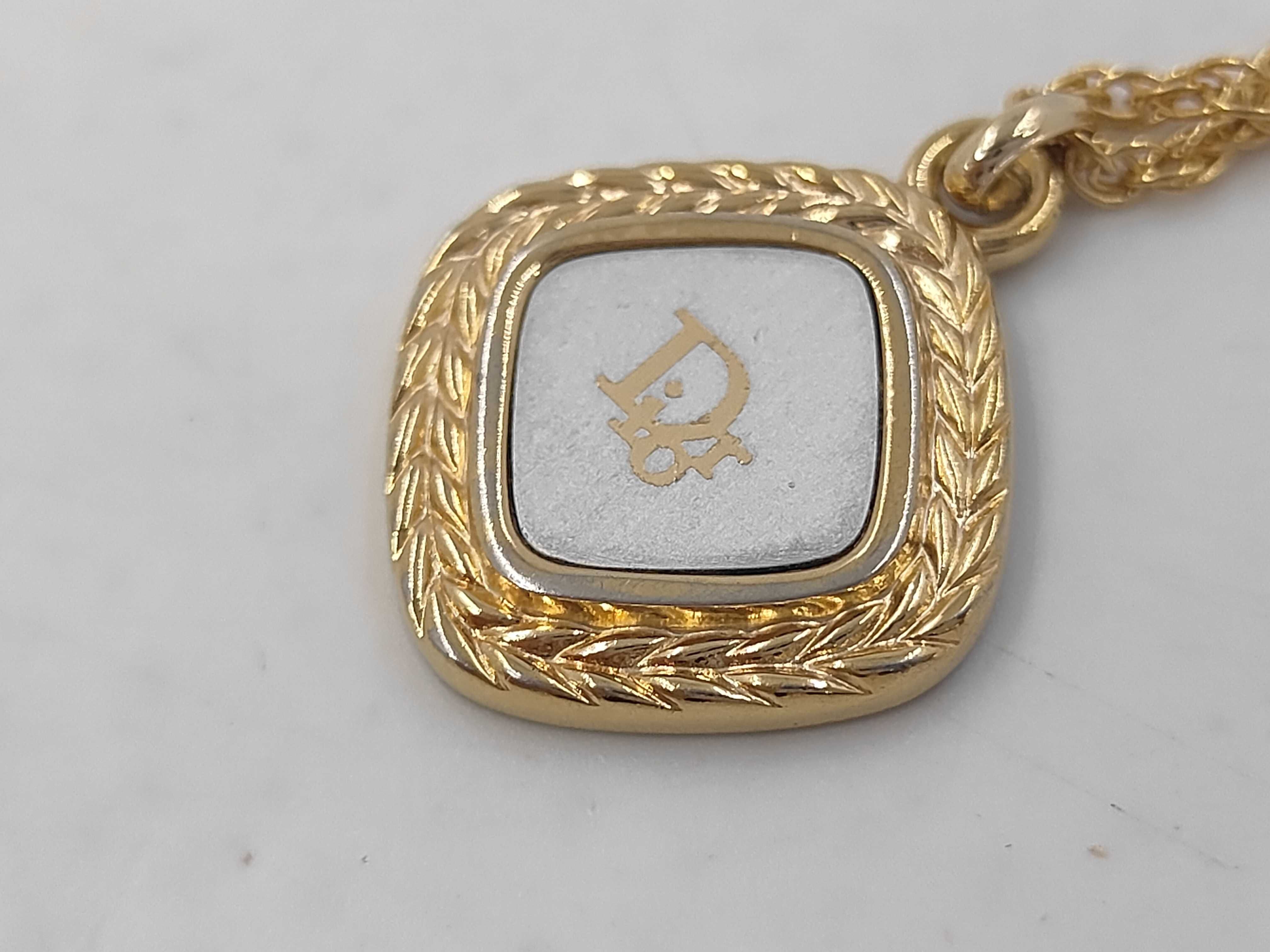 necklace — view 7