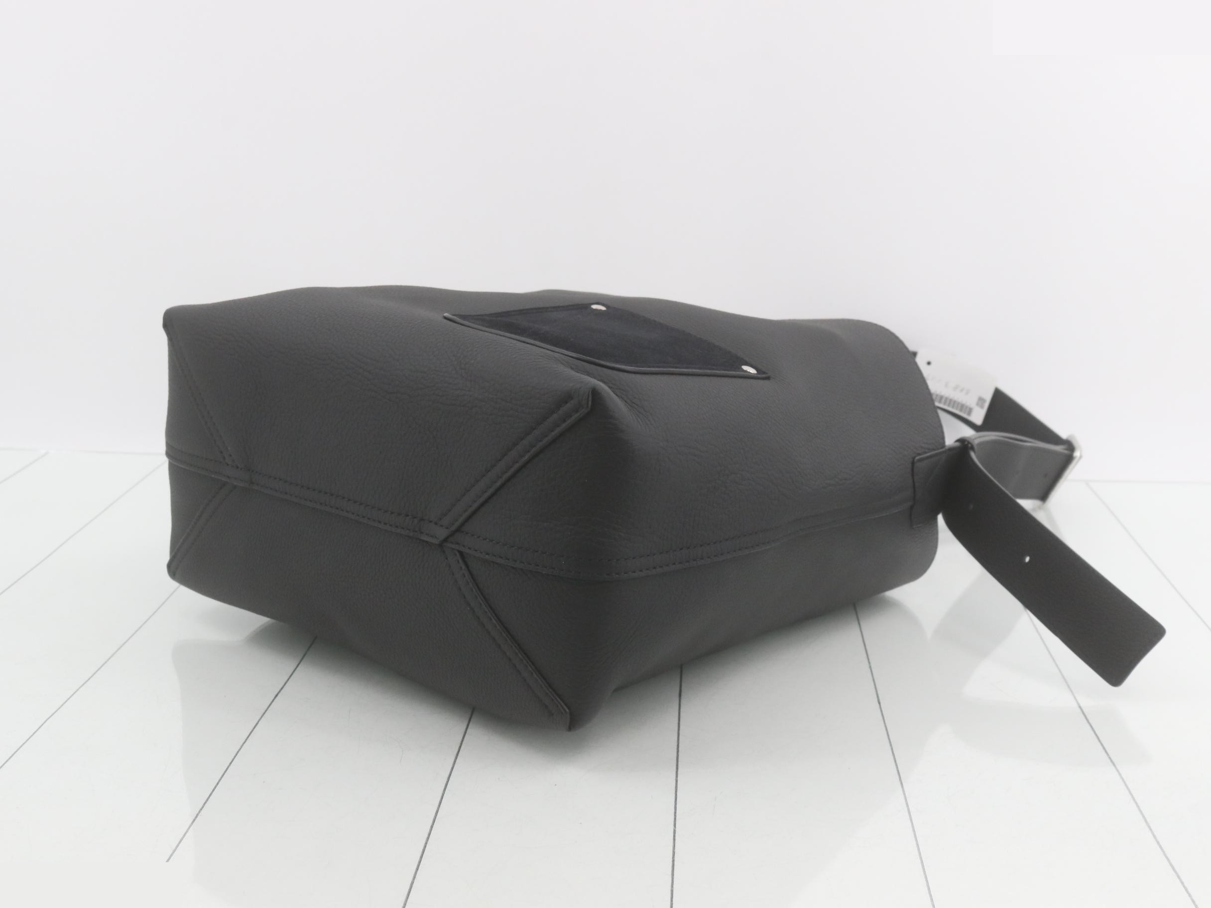 LV Touch Verso Tote M27022 Black Unused — view 6