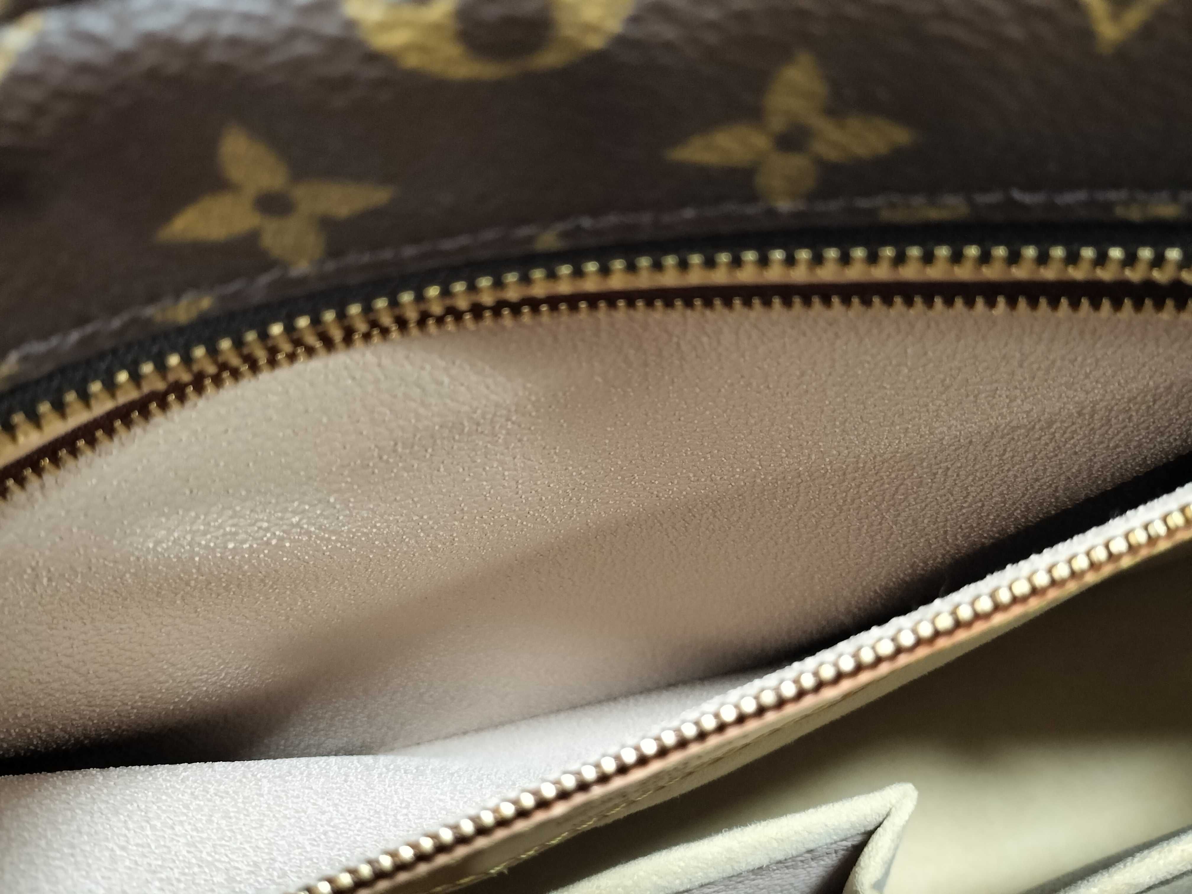 Monogram Louis Vuitton Monogram Luco M51155 SR1929 Brown Tote Bag — view 11