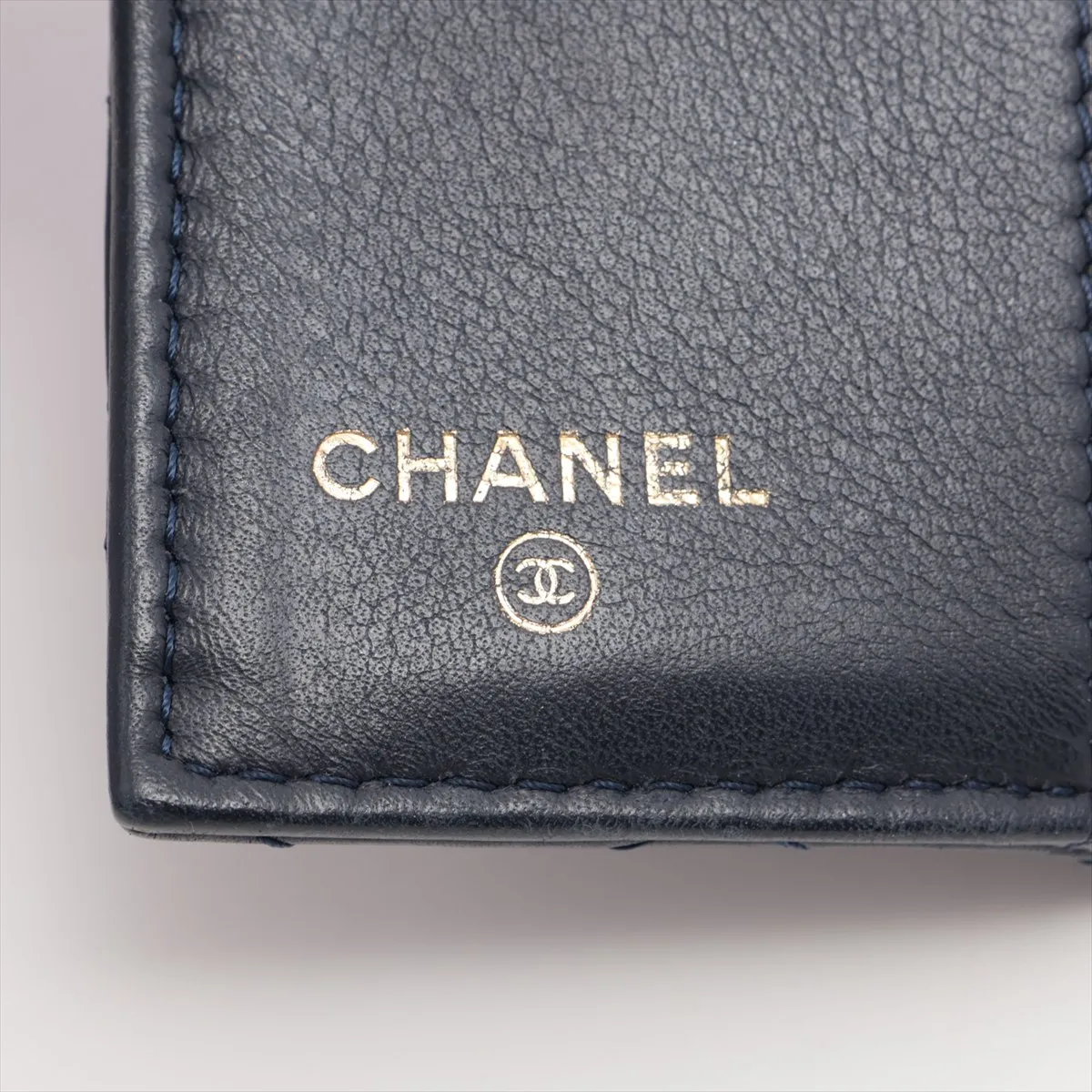 Boy Chanel Lambskin Compact Wallet, Navy, Gold Hardware, 26703461 — view 8