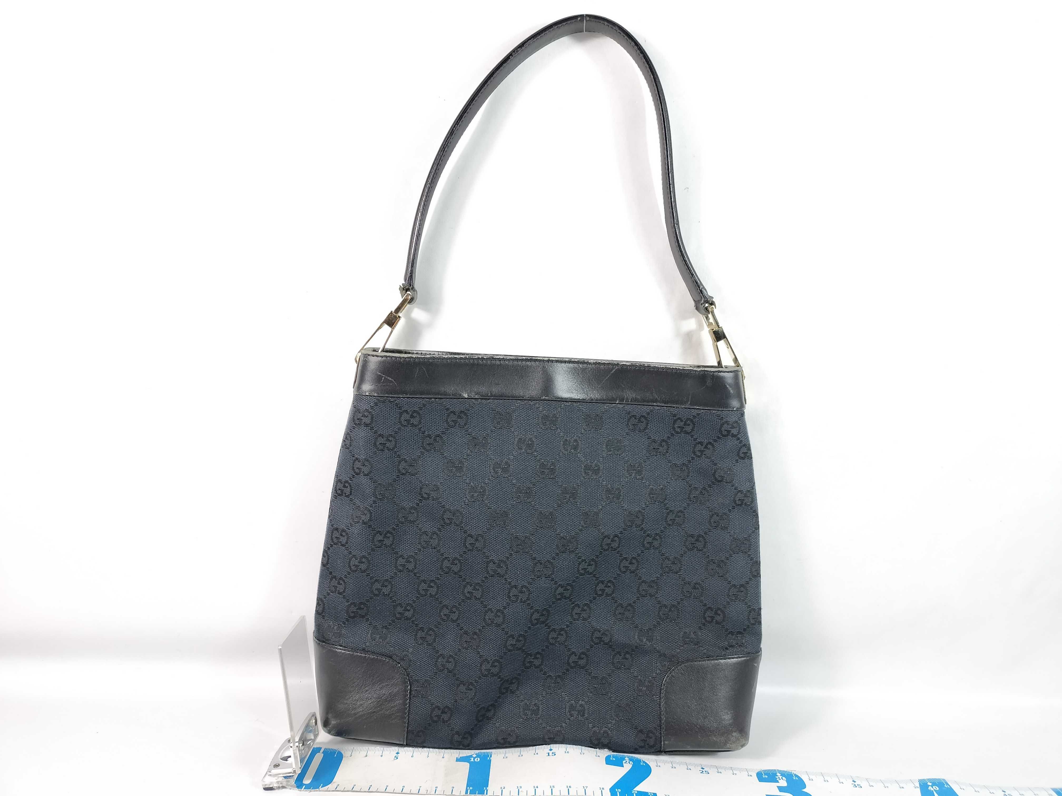 GG Canvas One Shoulder Bag Handbag — view 2