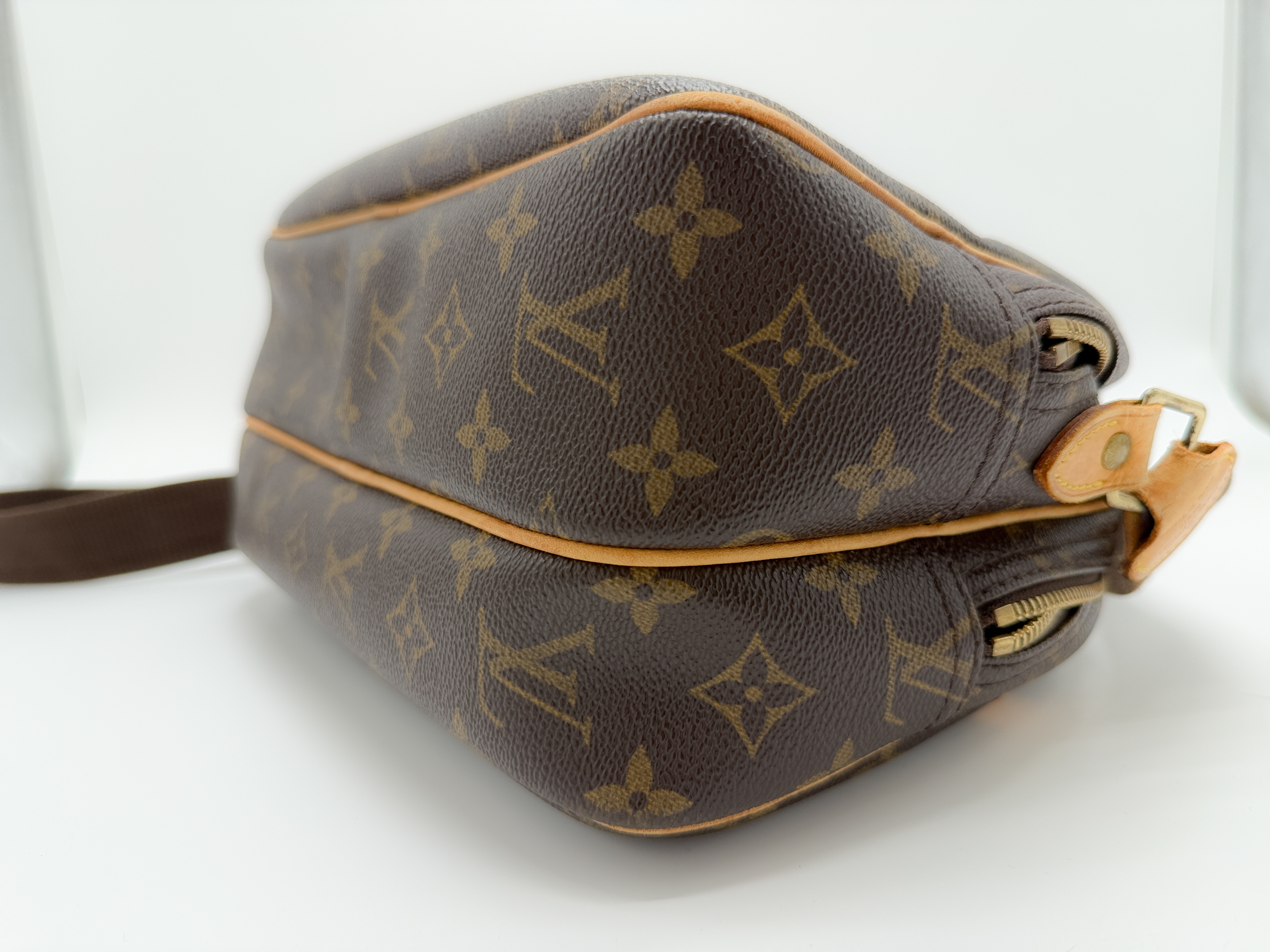 Monogram M45254 Reporter PM SP0033 Shoulder Bag — view 11