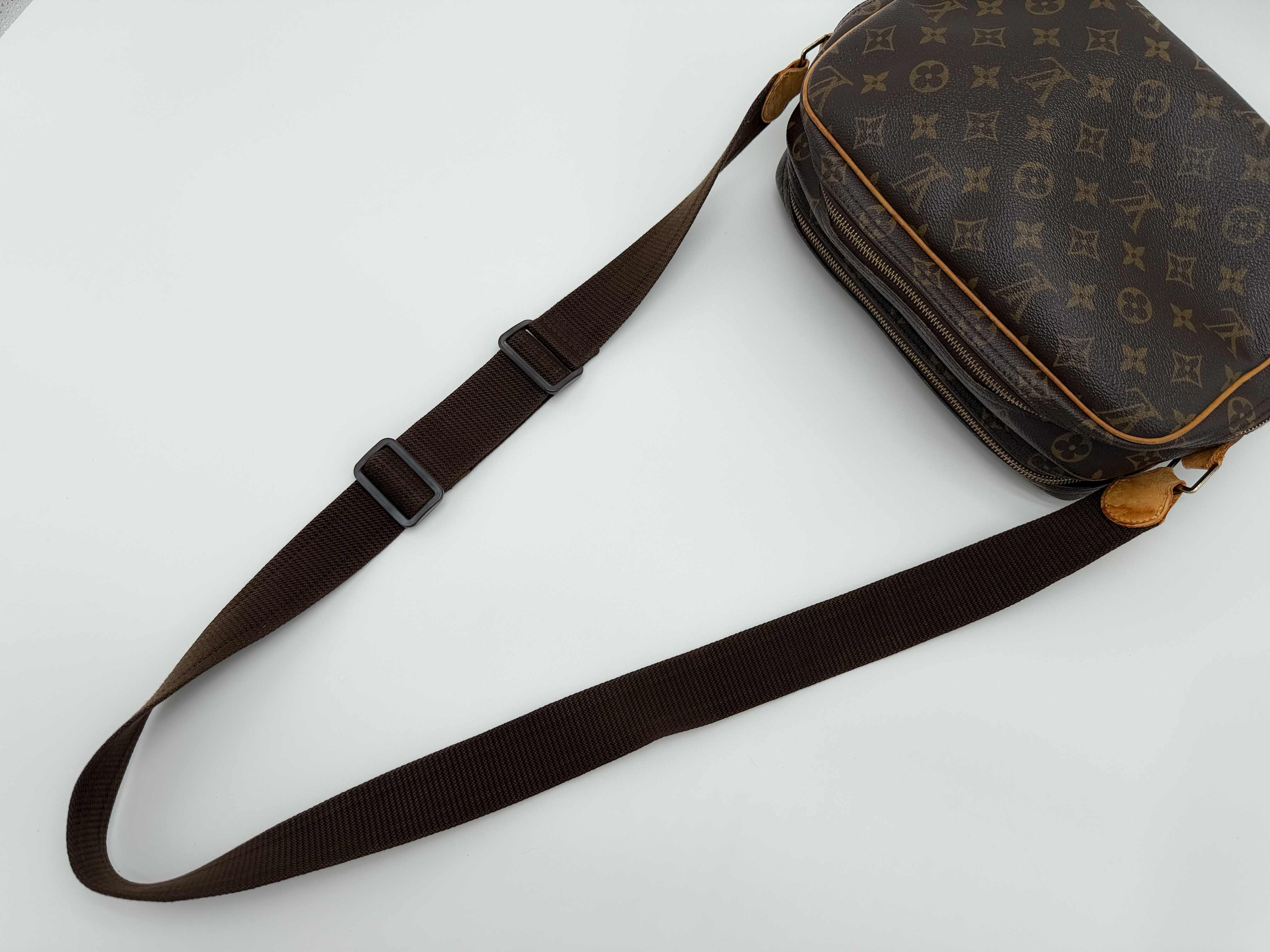 Monogram M45254 Reporter PM SP0033 Shoulder Bag — view 5